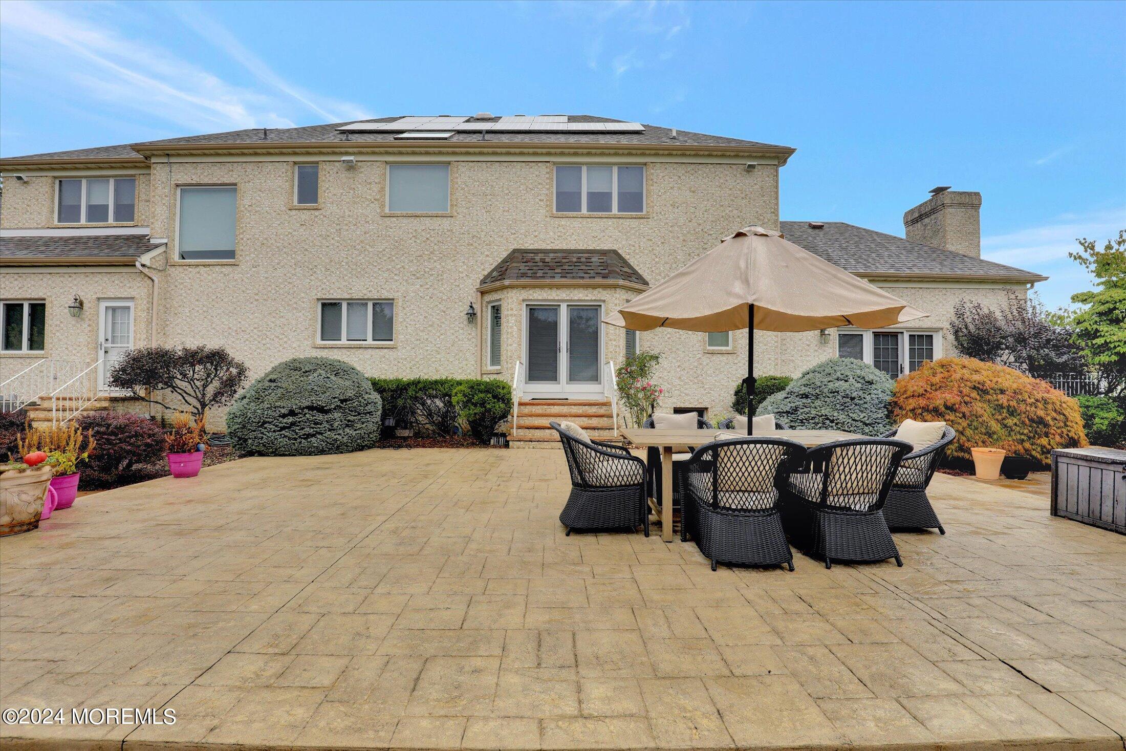 12 Yellow Brook Road