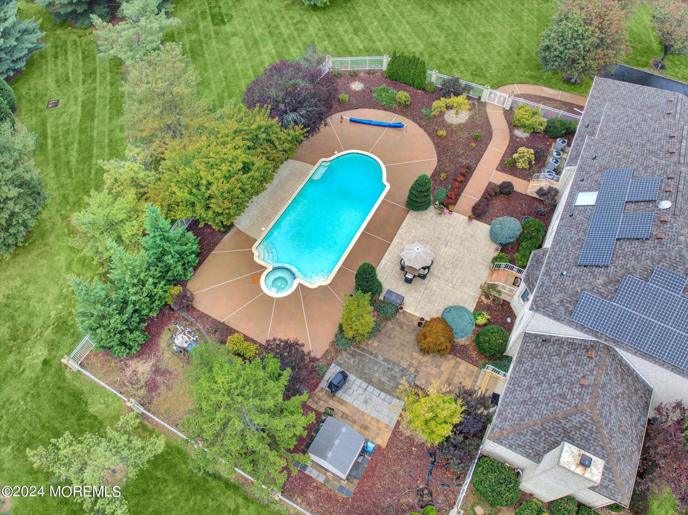 12 Yellow Brook Road