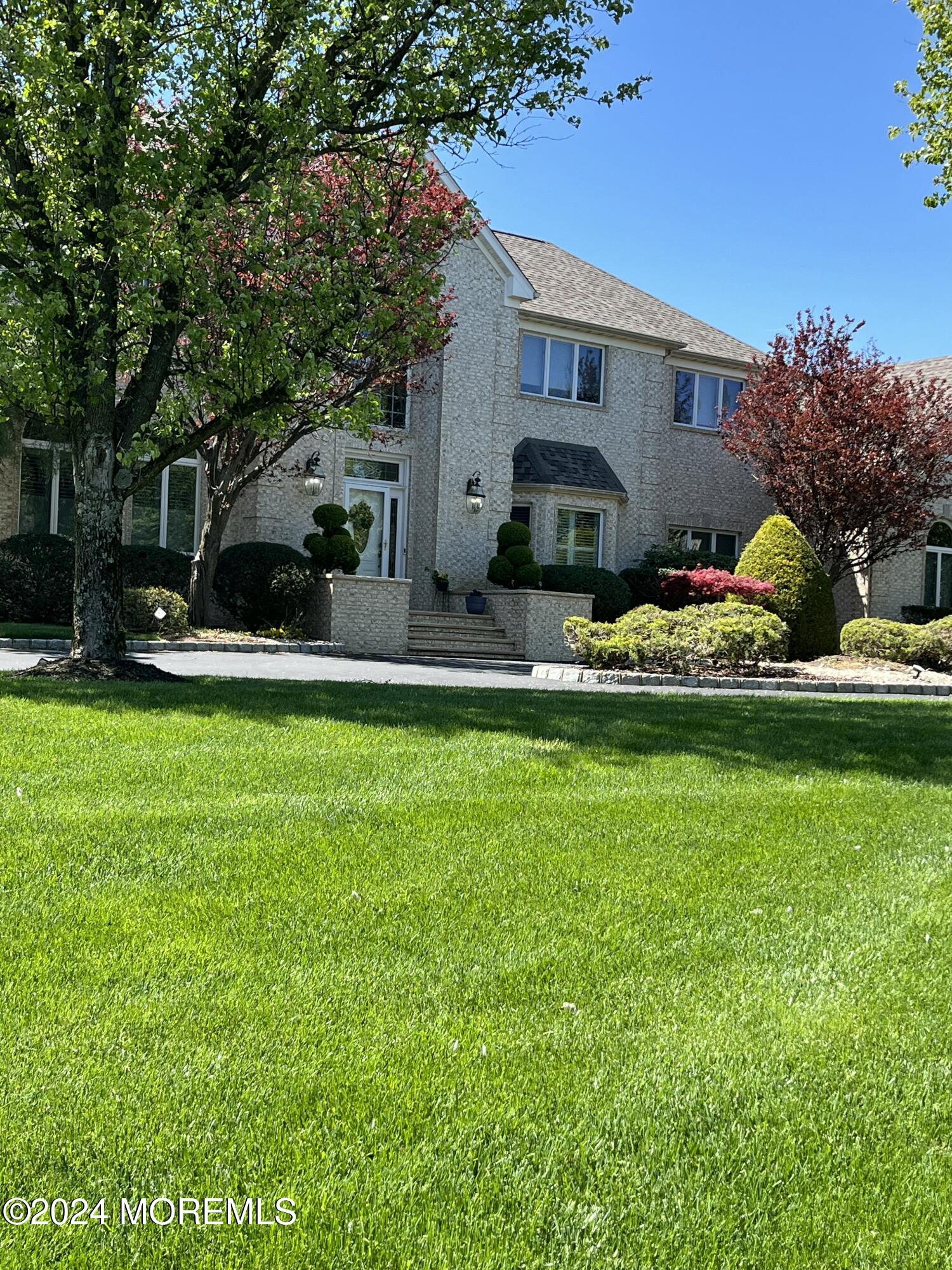 12 Yellow Brook Road