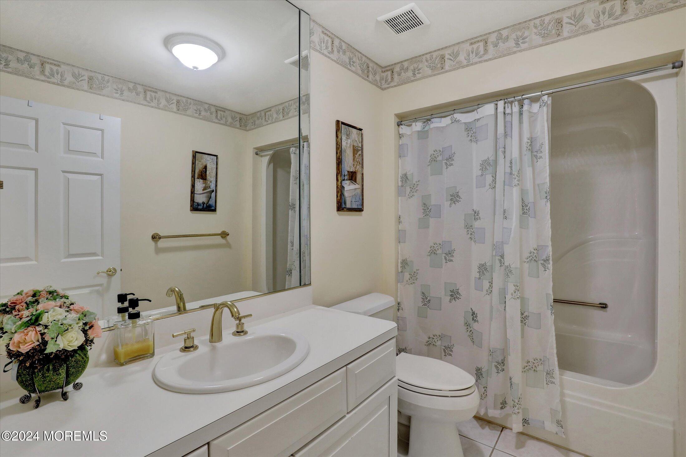 12 Yellow Brook Road