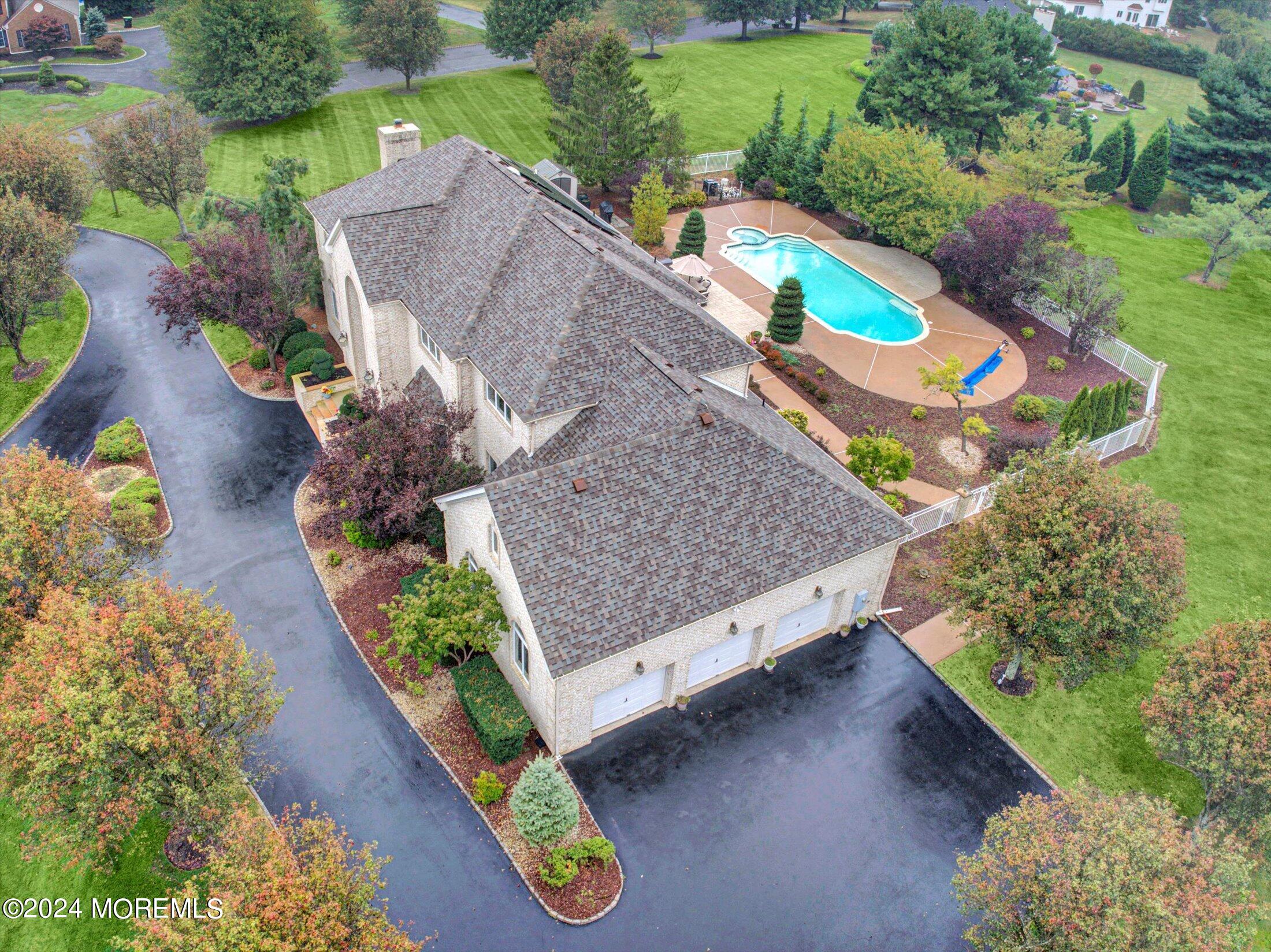 12 Yellow Brook Road