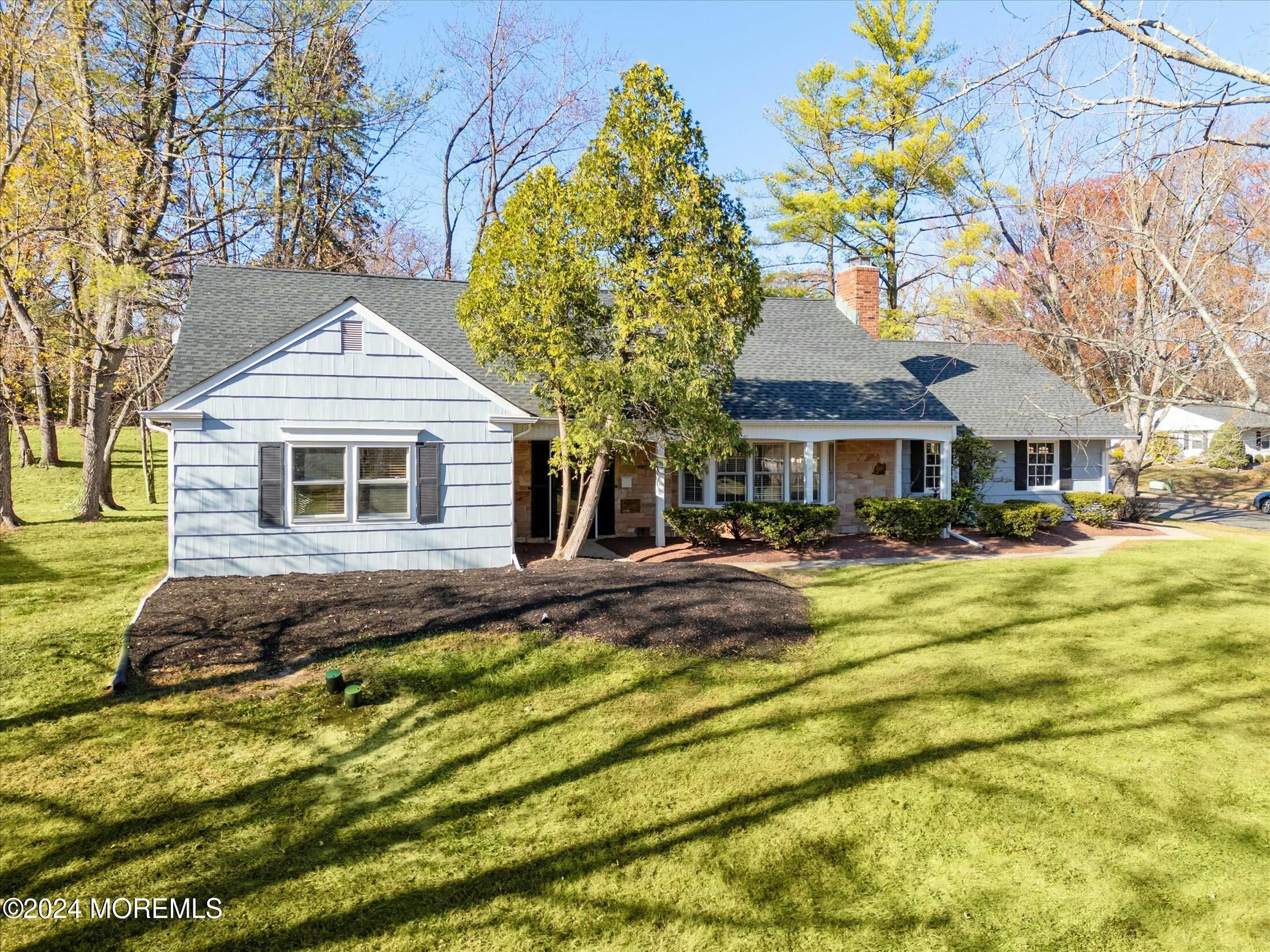24 Appletree Drive