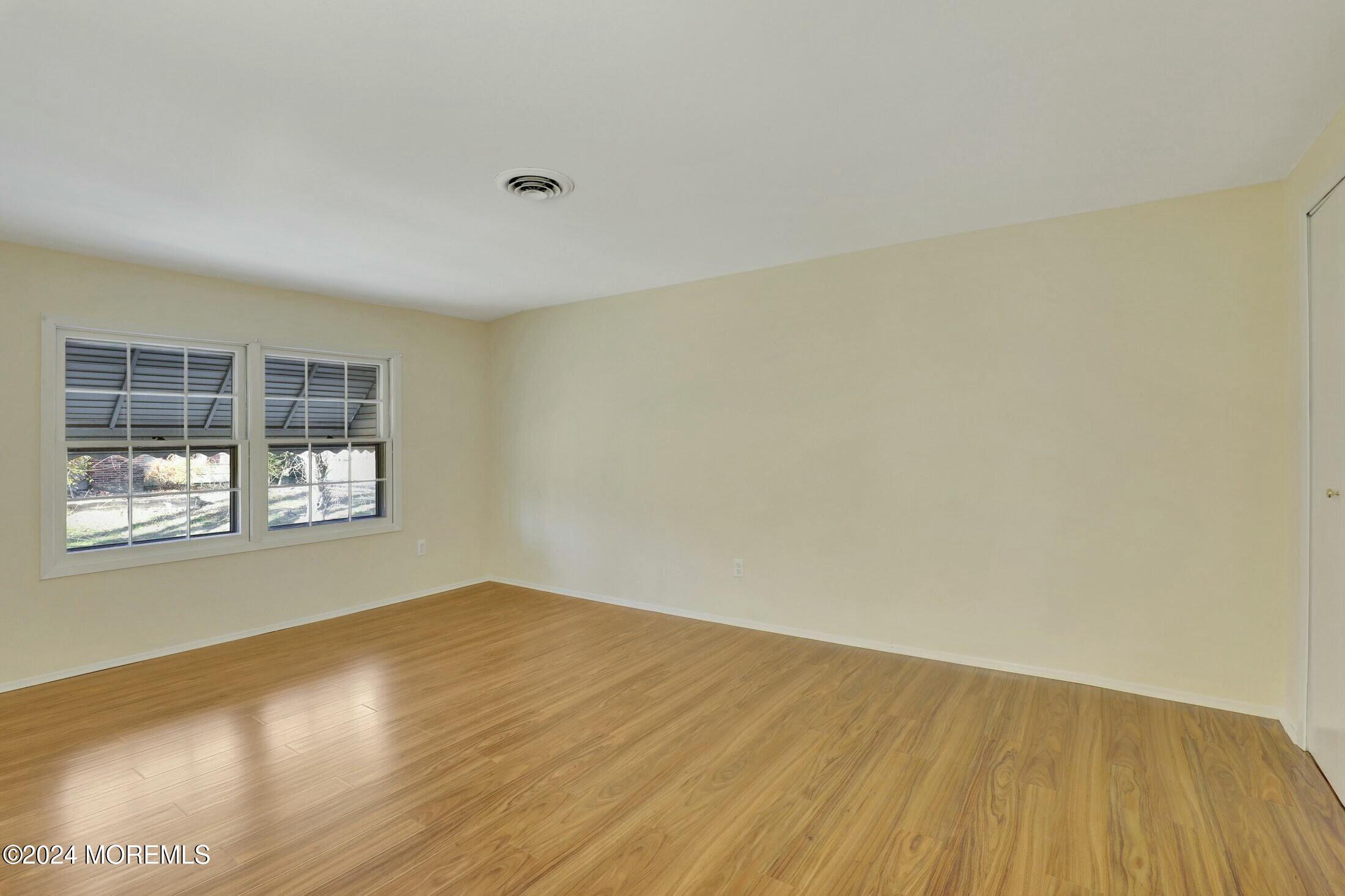 24 Appletree Drive