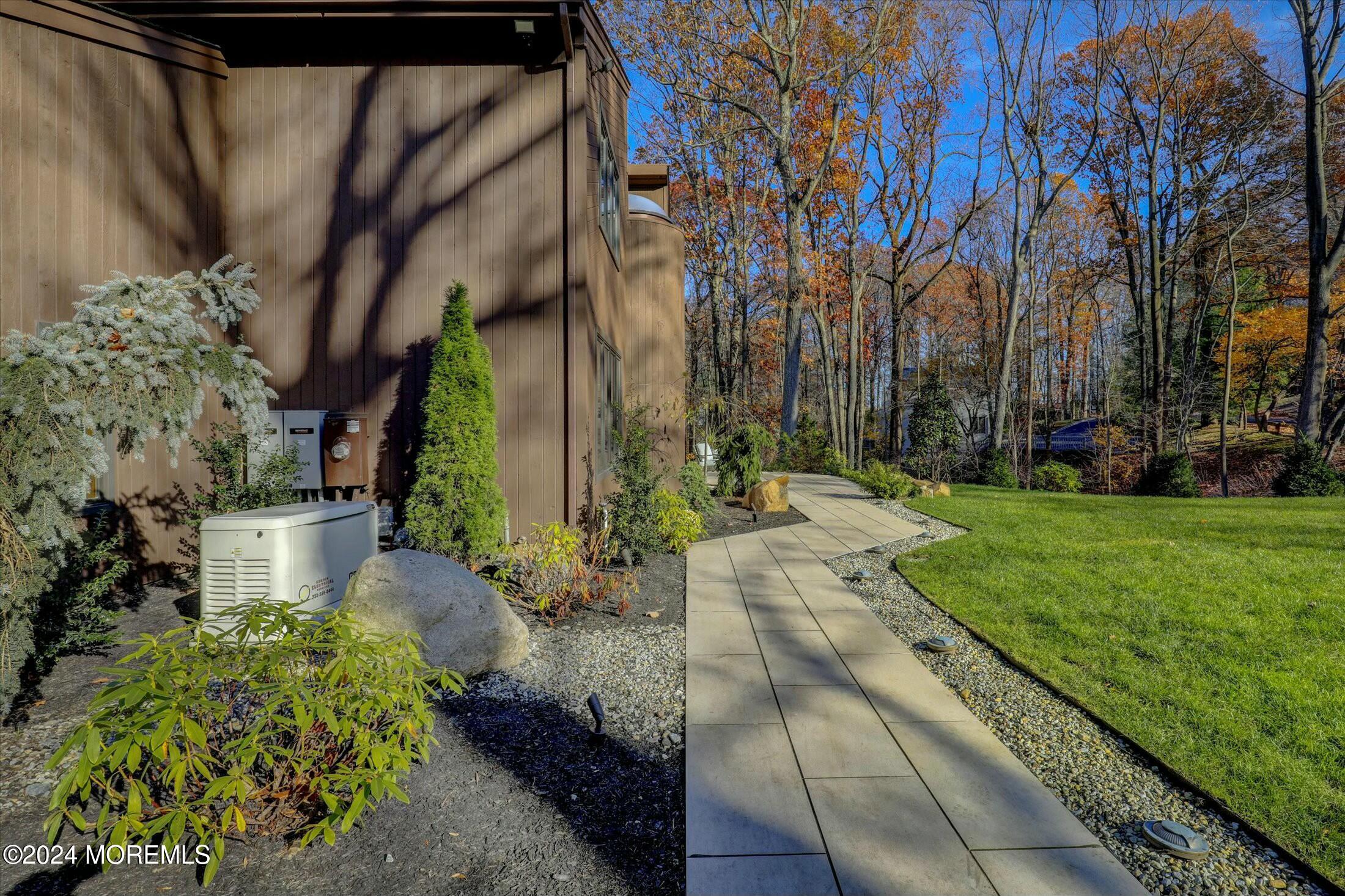 43 Stoney Brook Road