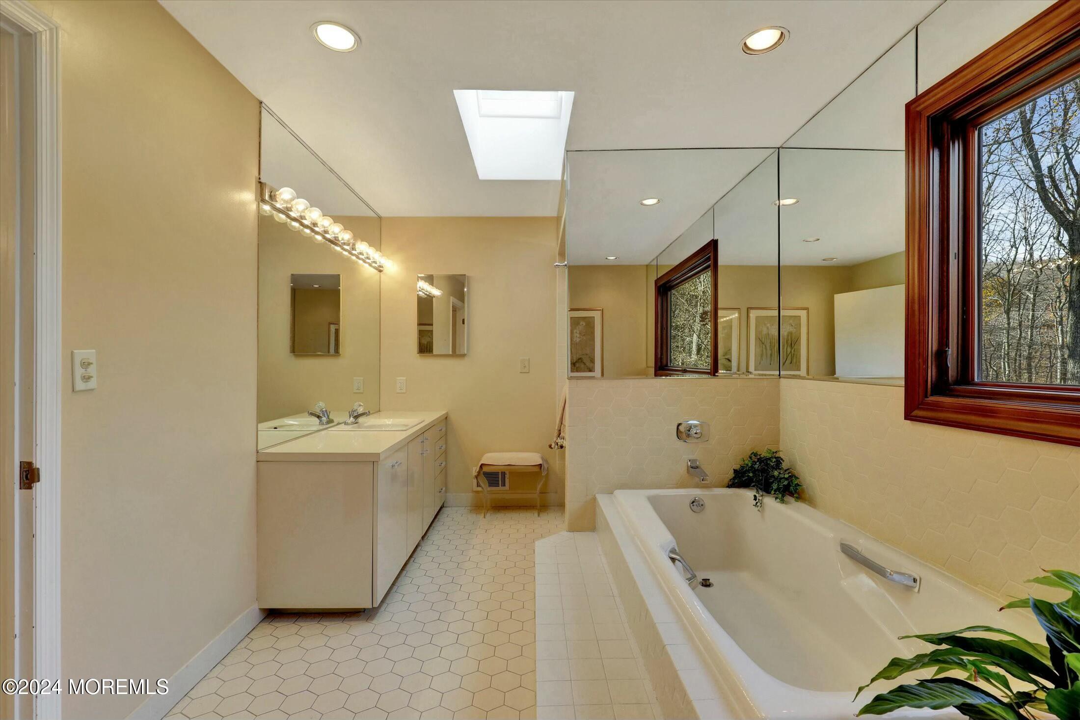 43 Stoney Brook Road