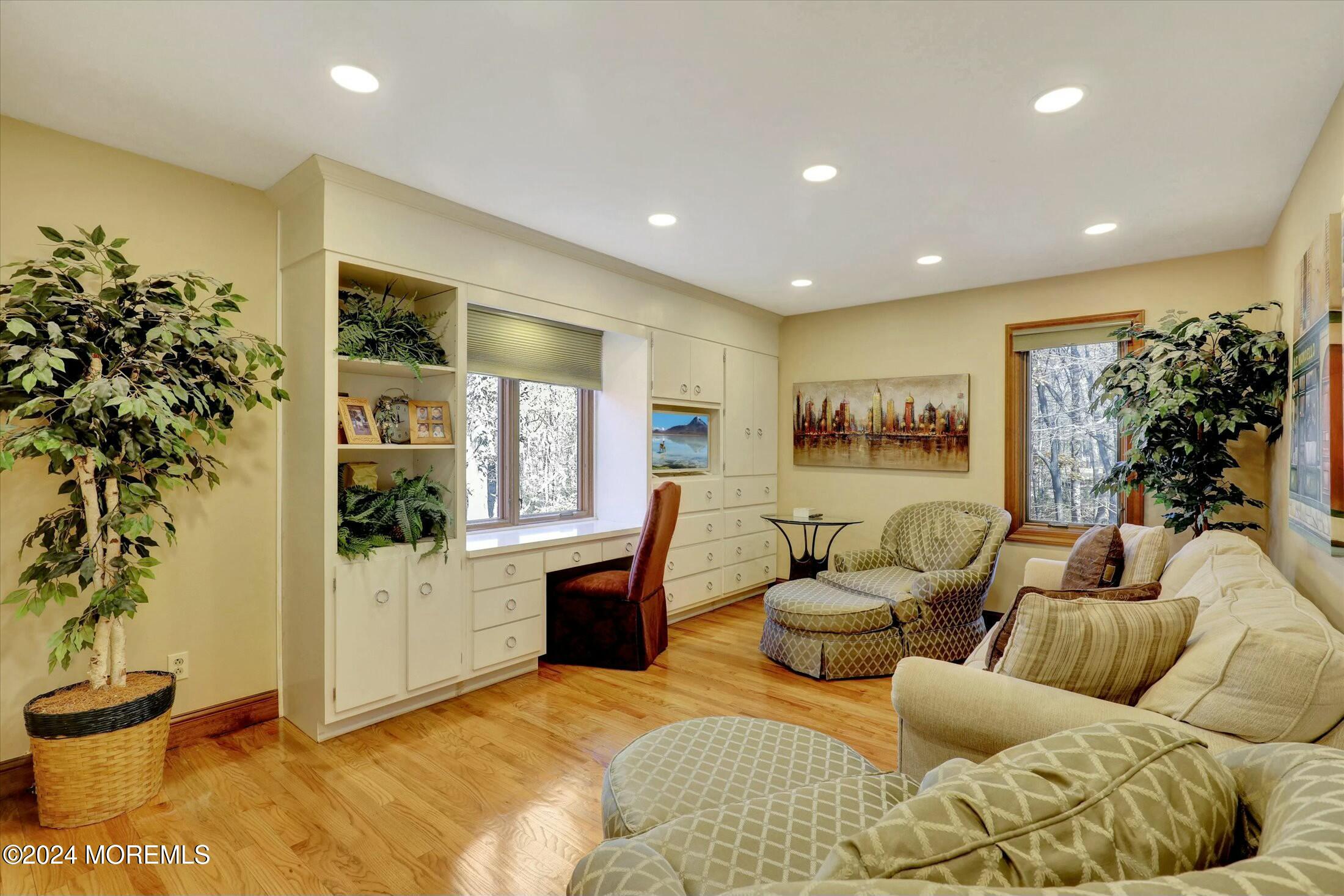 43 Stoney Brook Road