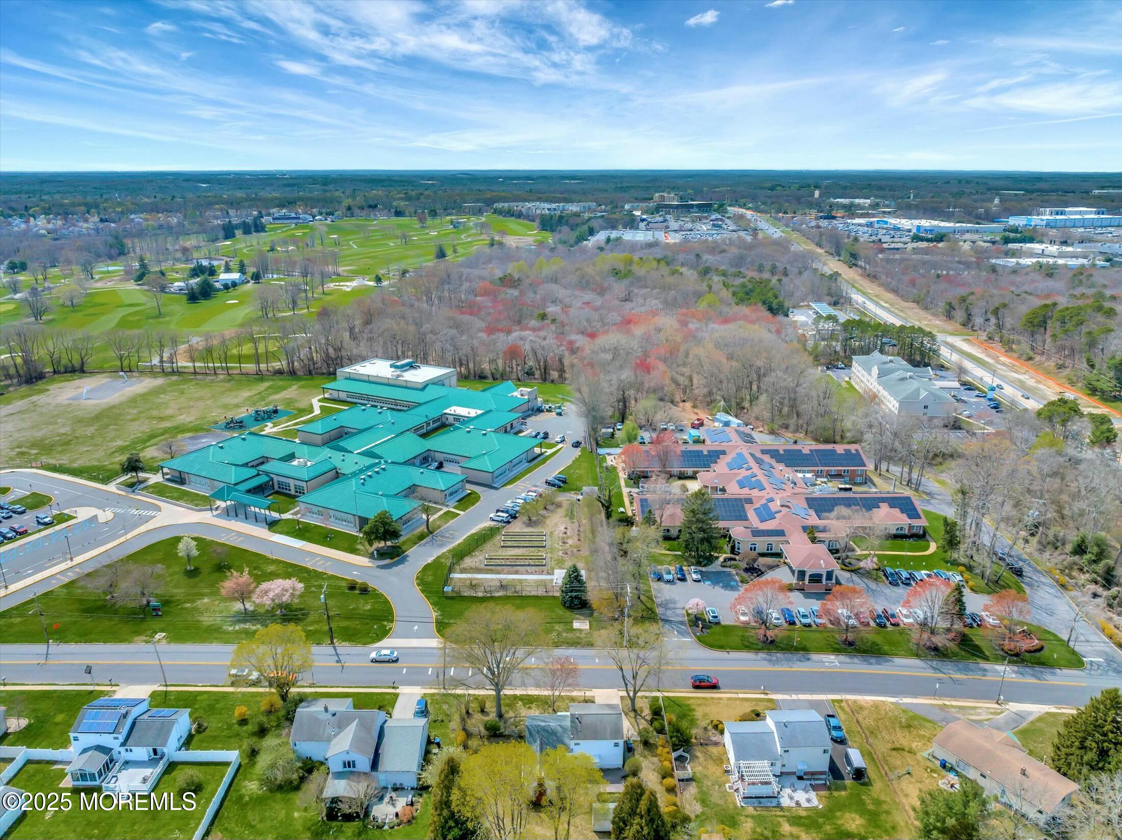 914 Green Grove Road