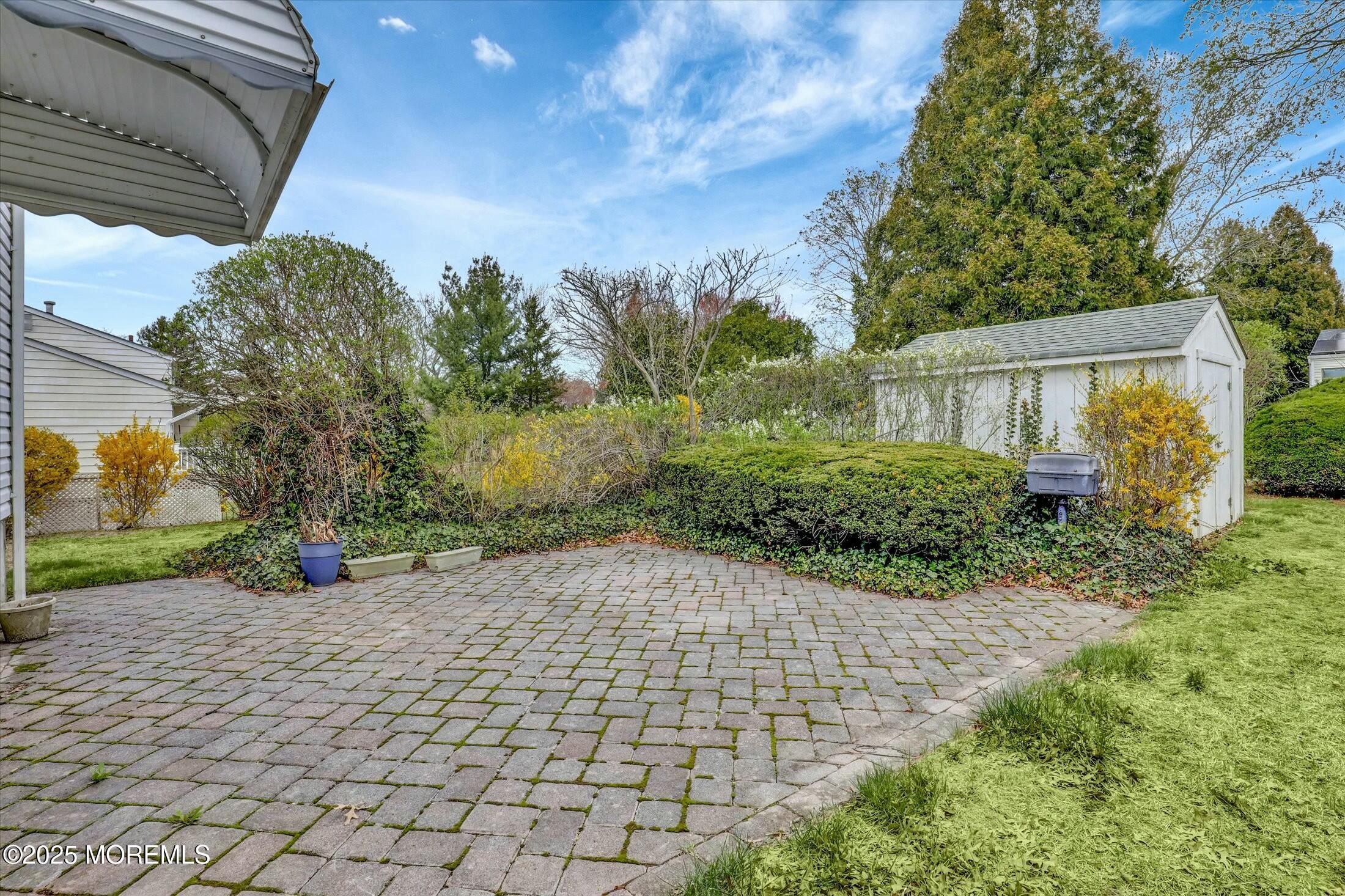 914 Green Grove Road