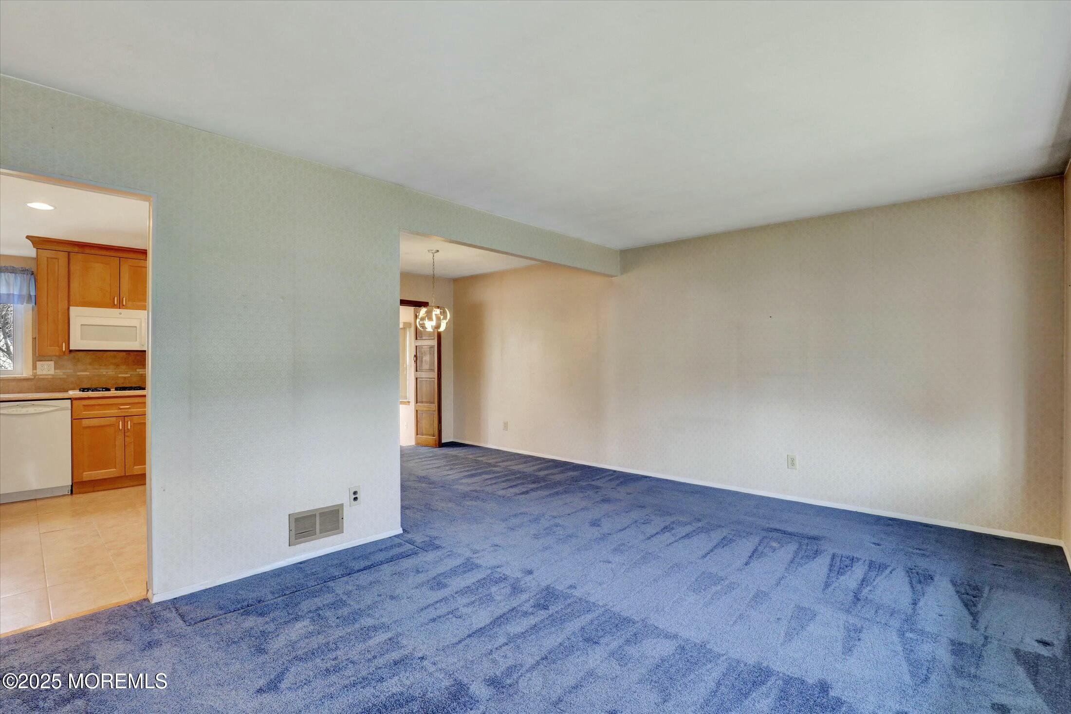 914 Green Grove Road