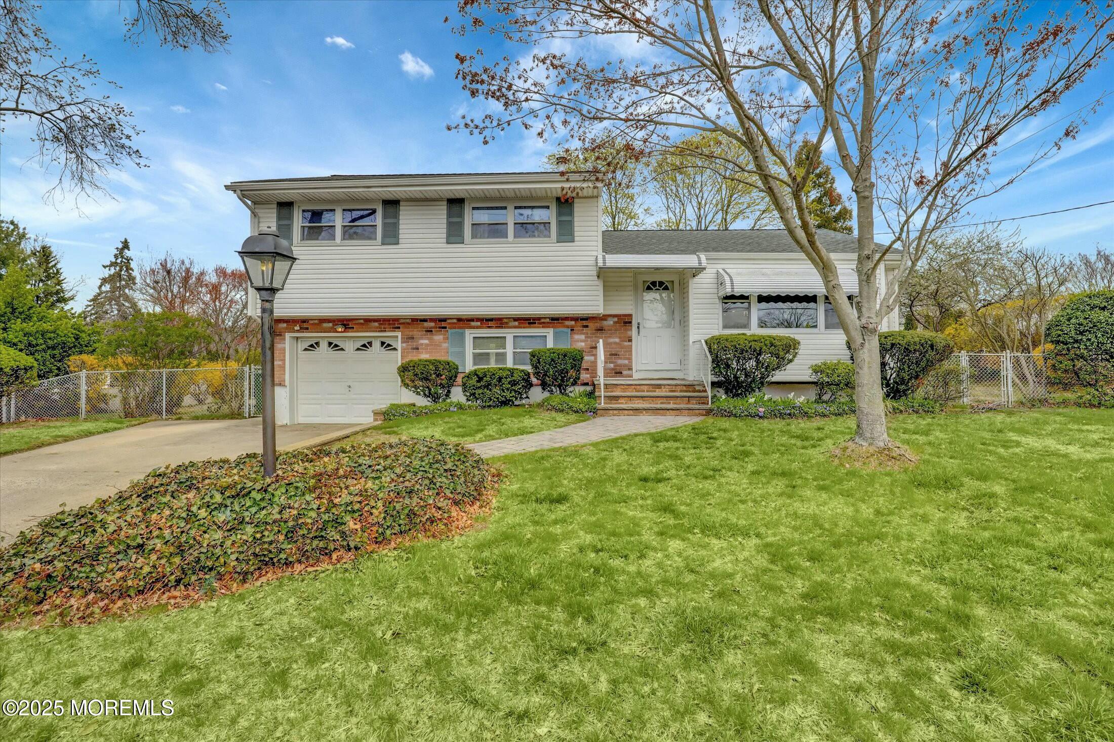 914 Green Grove Road