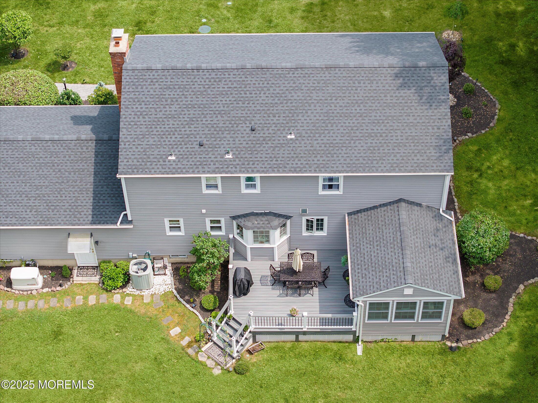 18 Algonquin Road