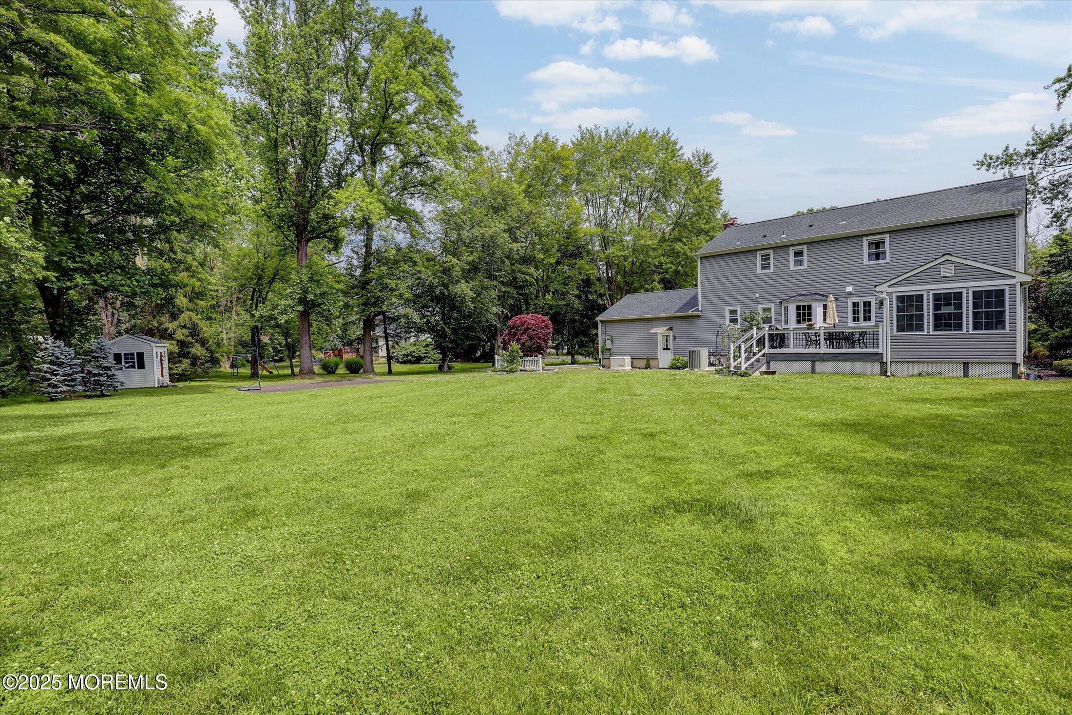 18 Algonquin Road