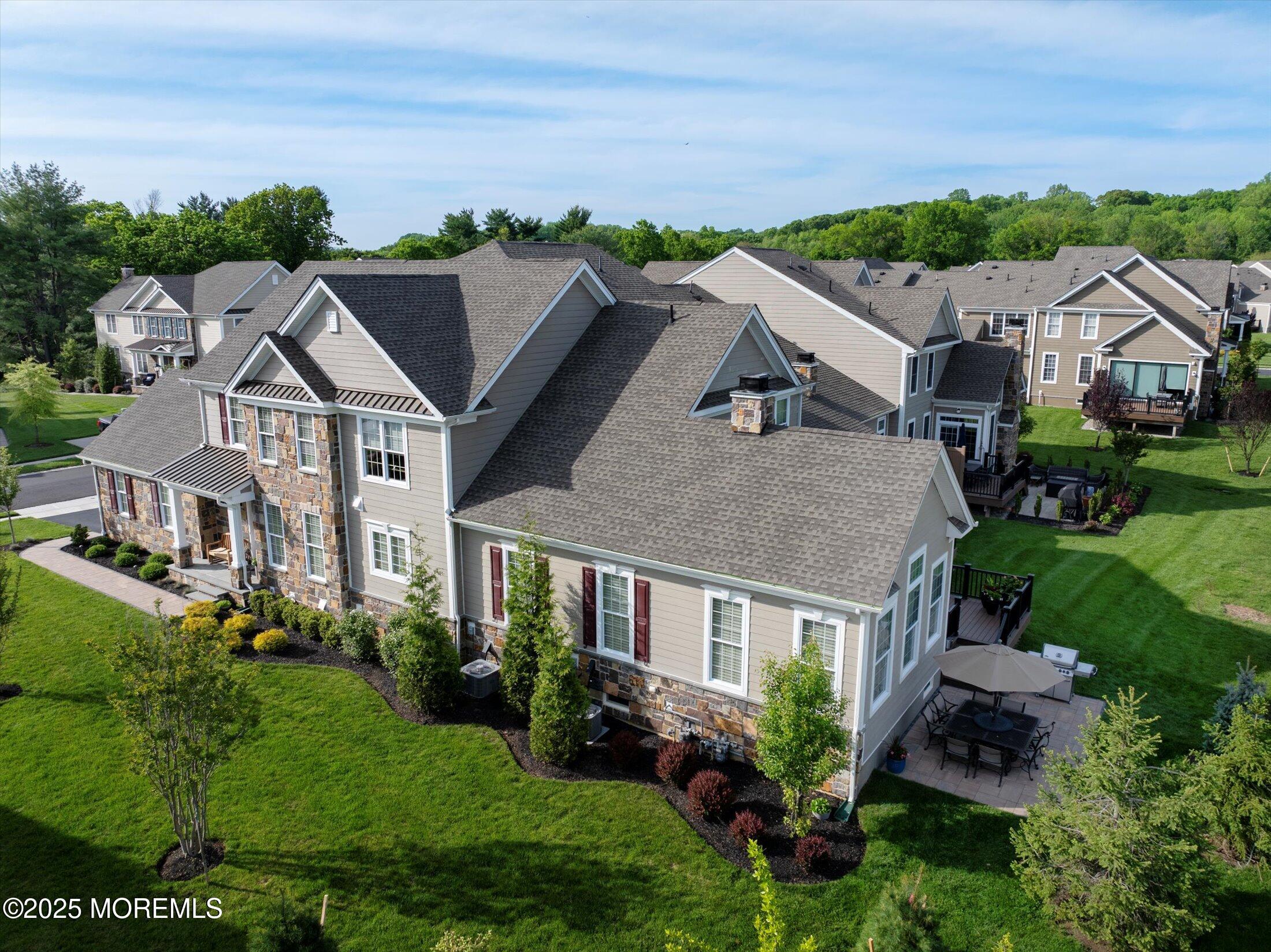 14 Stratford Lane