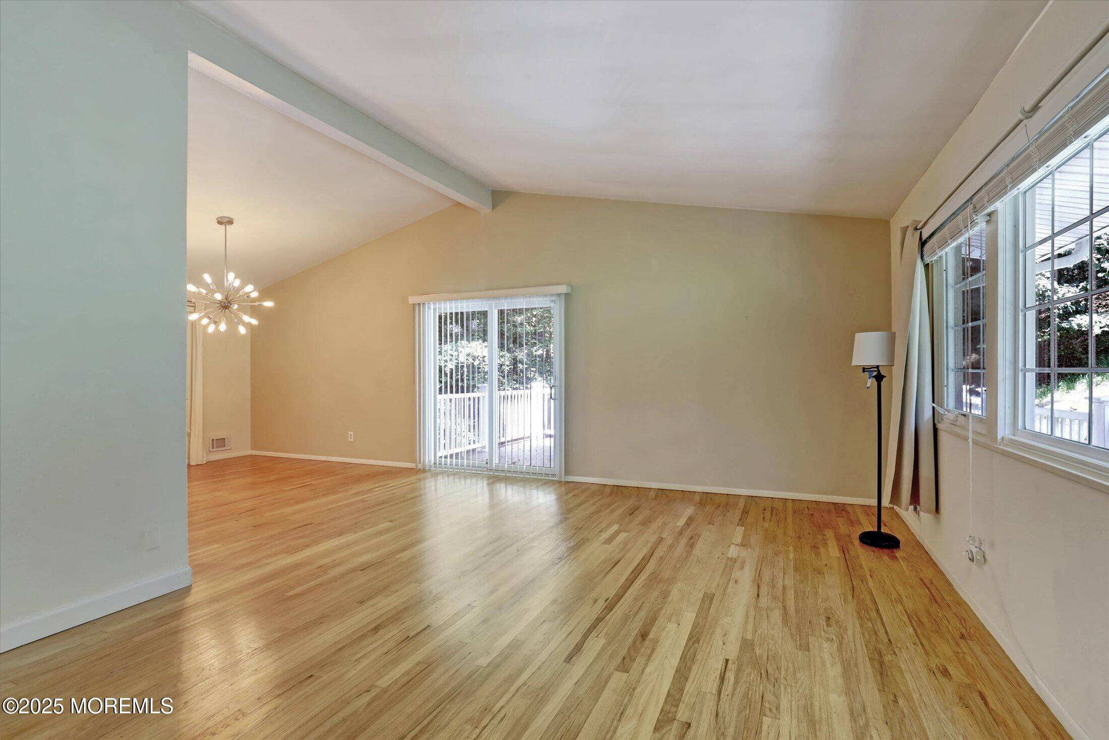 23 Mount Drive