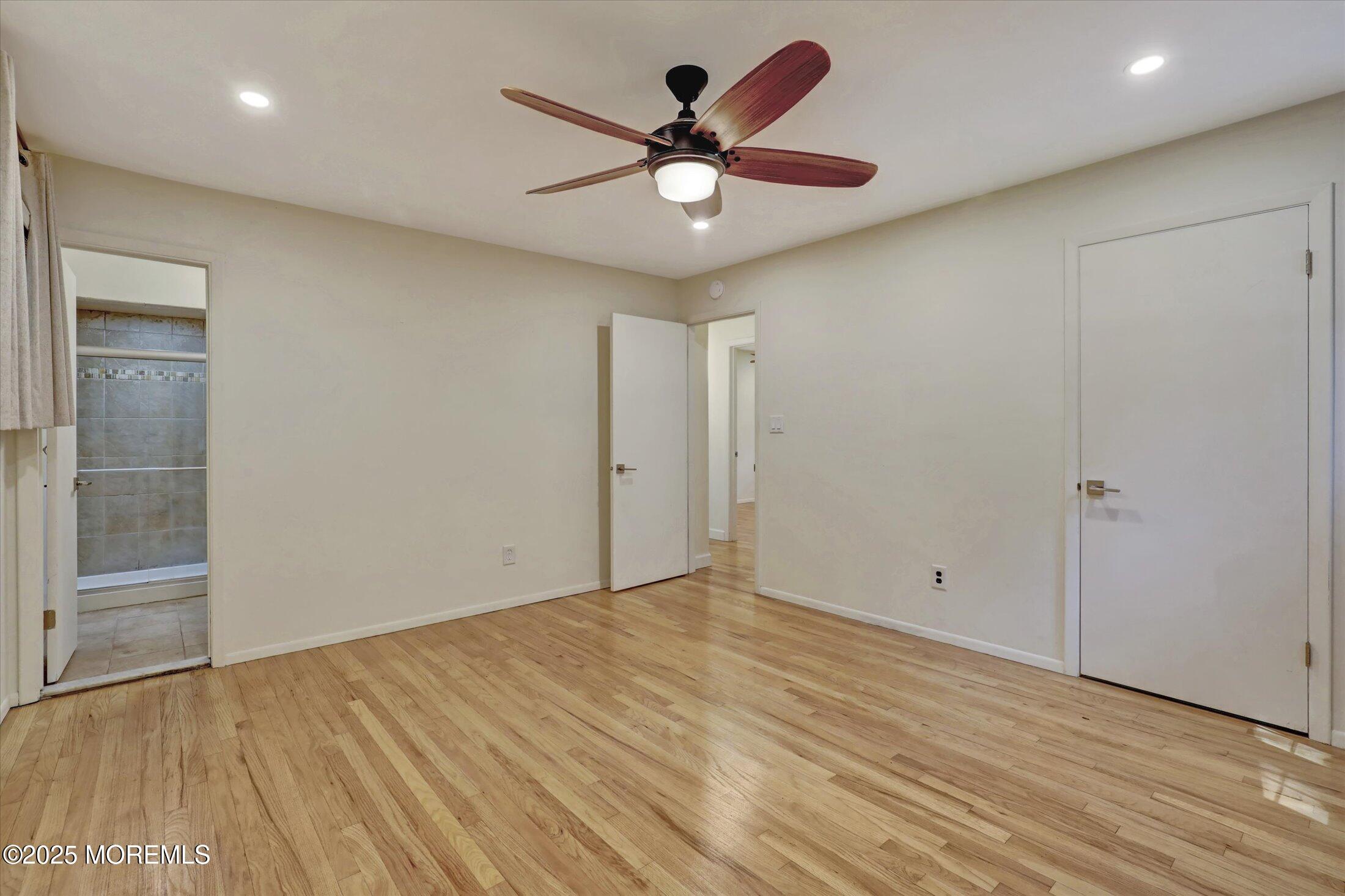 23 Mount Drive