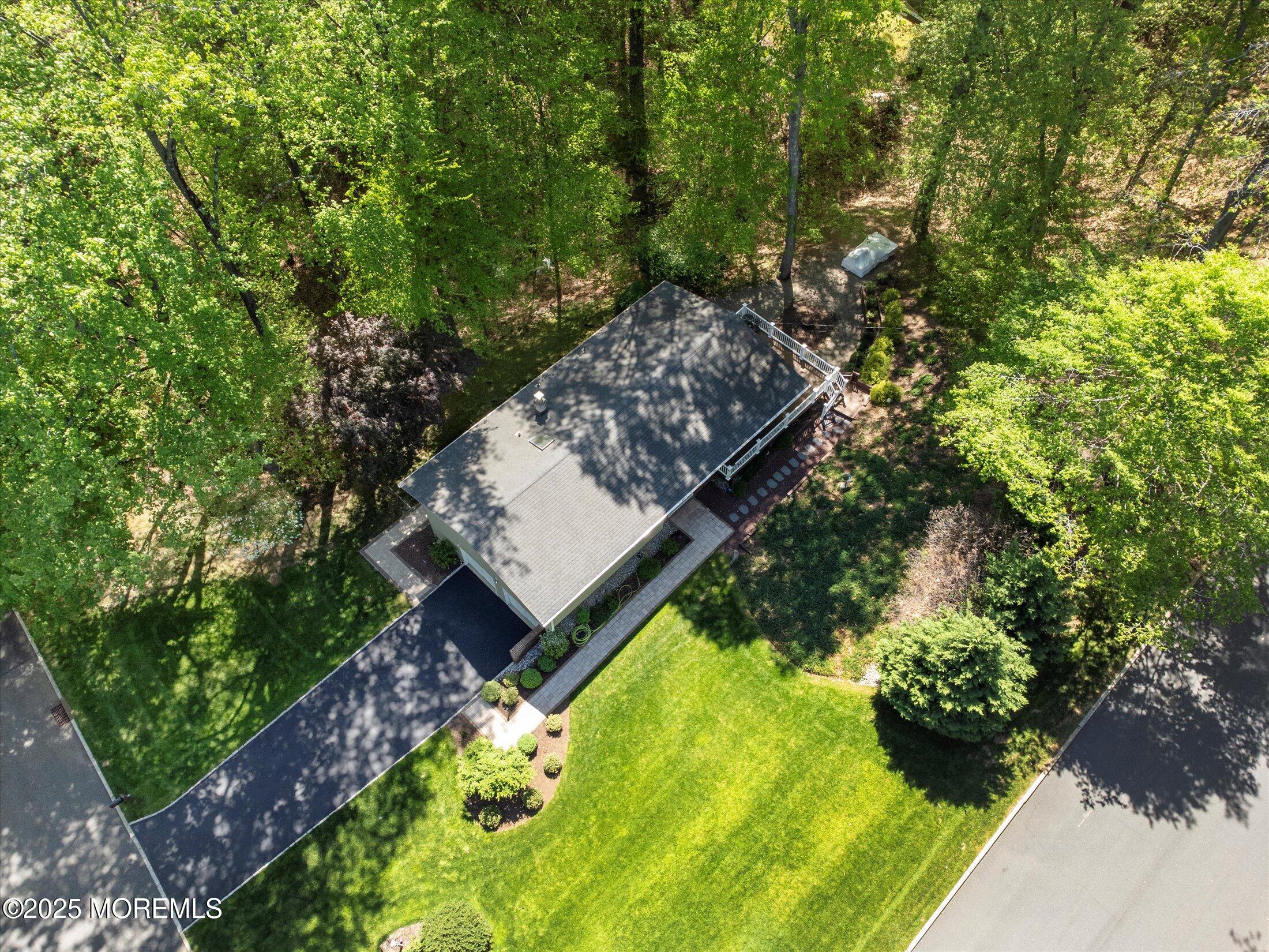 23 Mount Drive