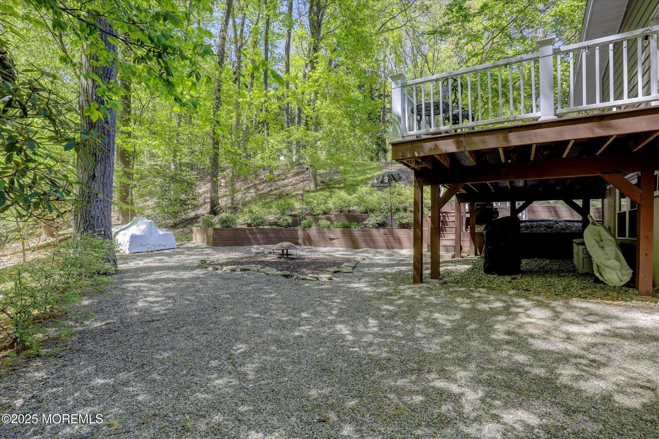 23 Mount Drive
