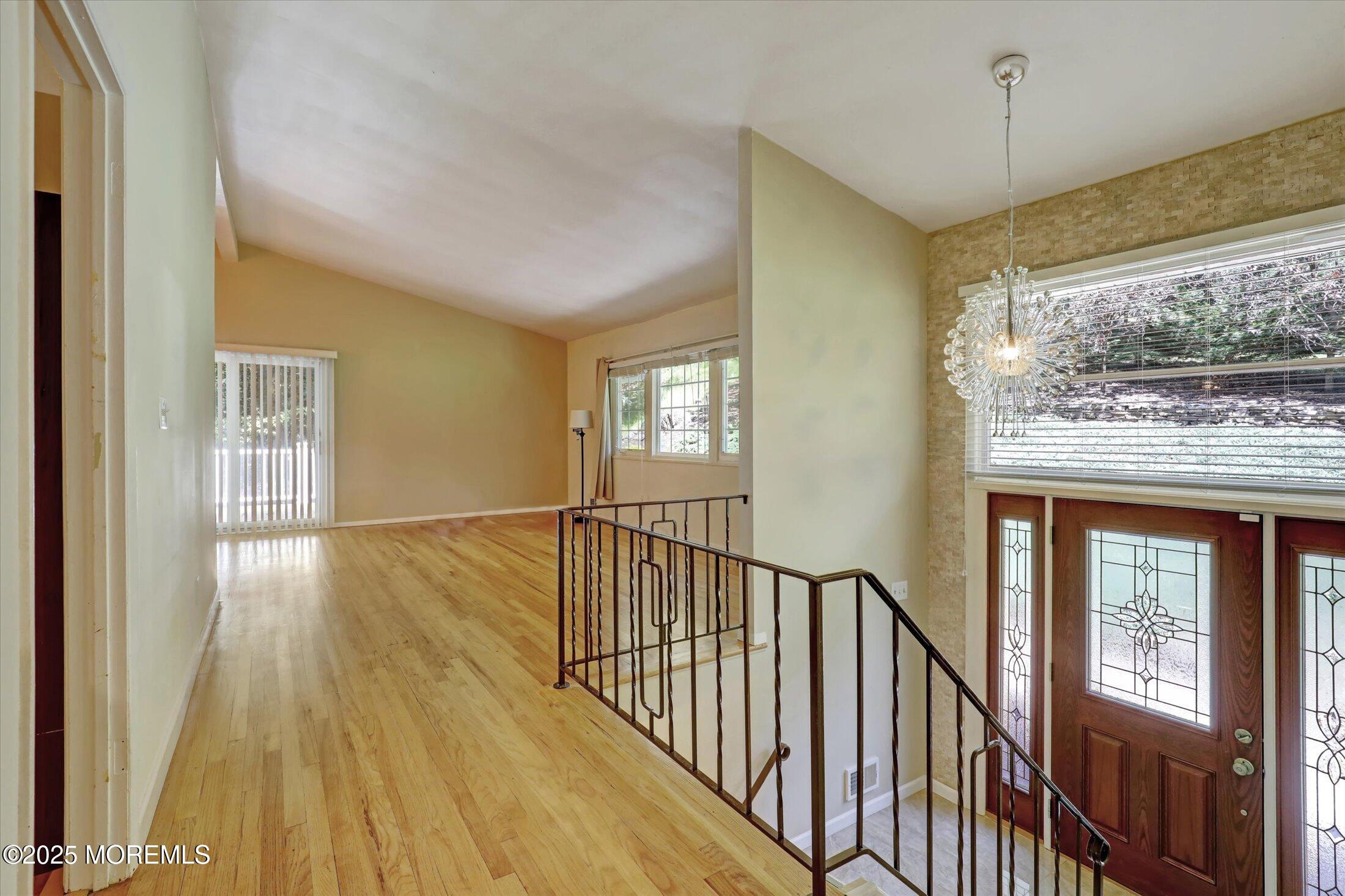 23 Mount Drive