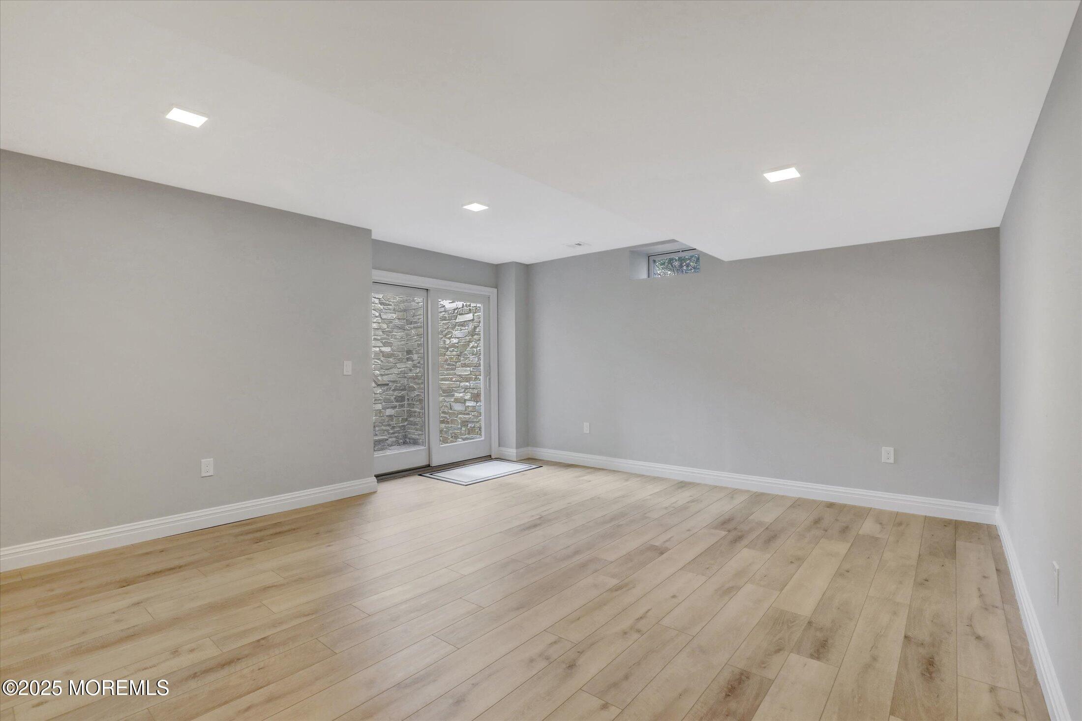 10 Yellow Brook Road