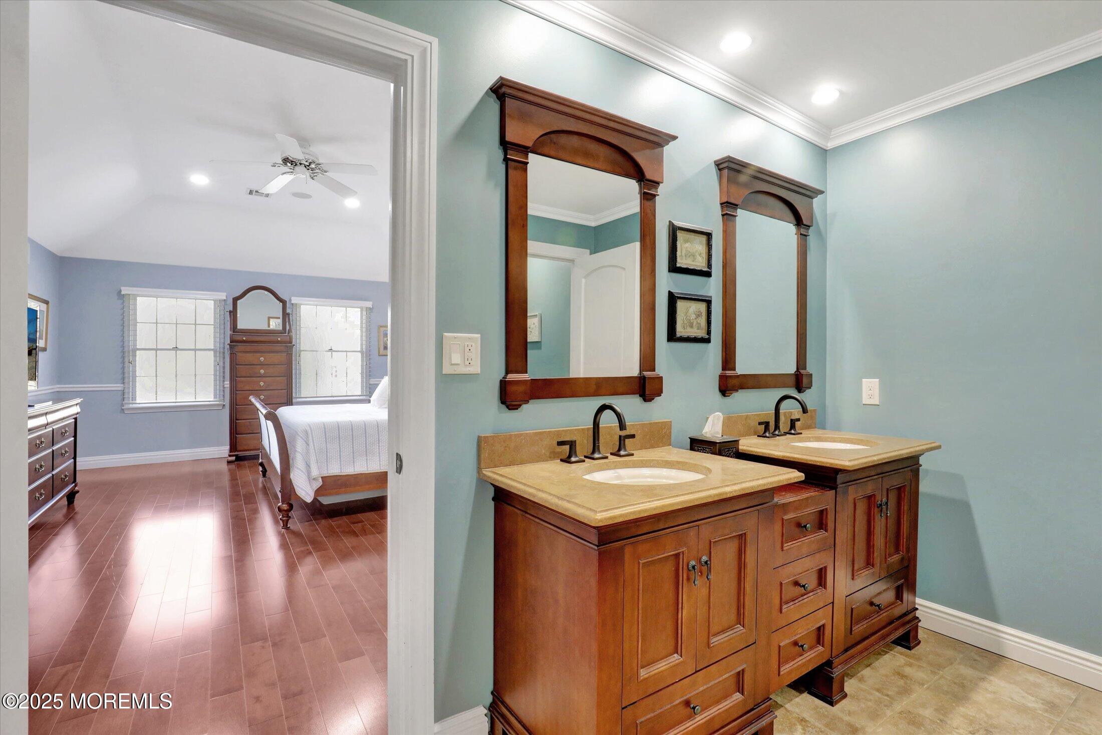 10 Yellow Brook Road