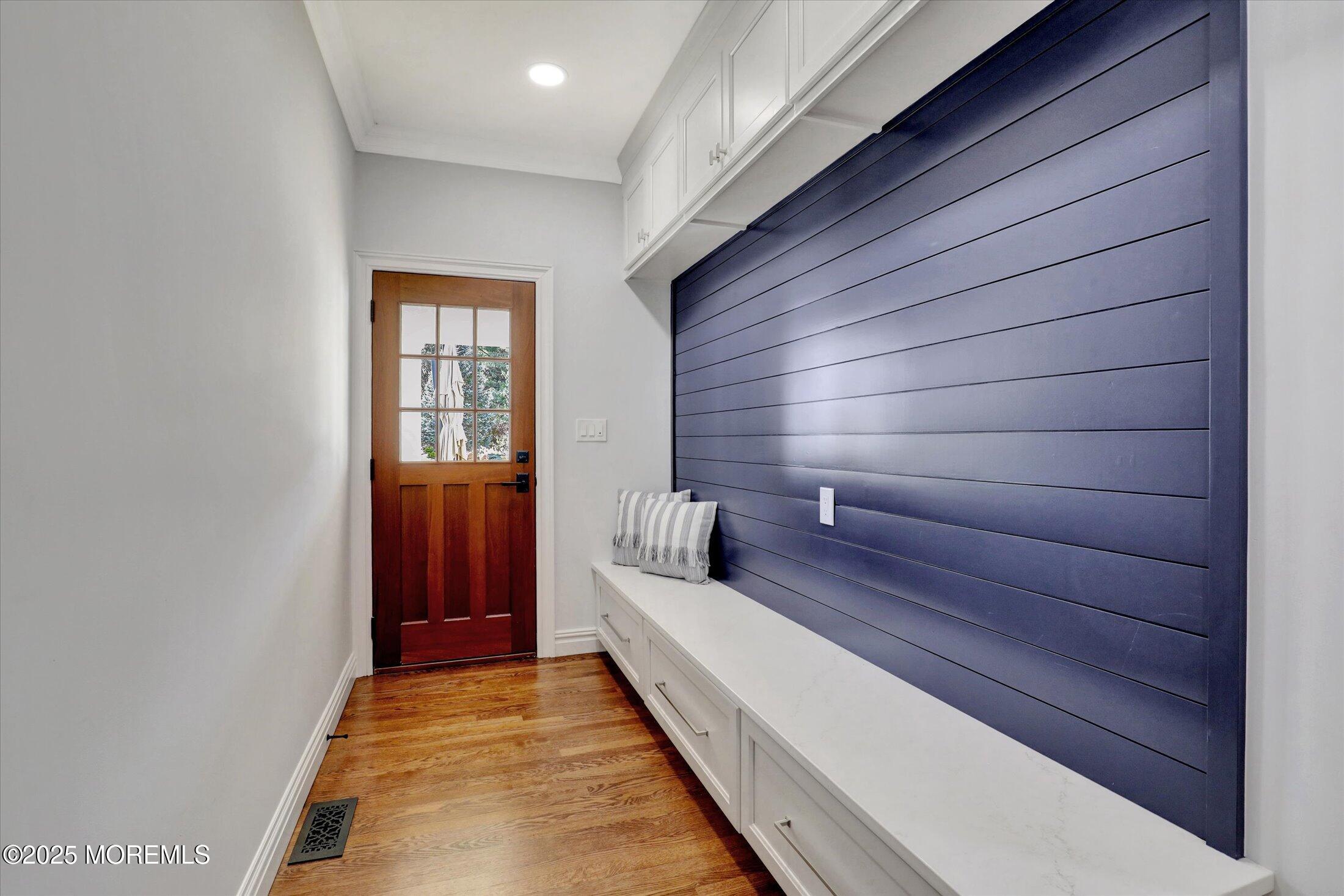 10 Yellow Brook Road