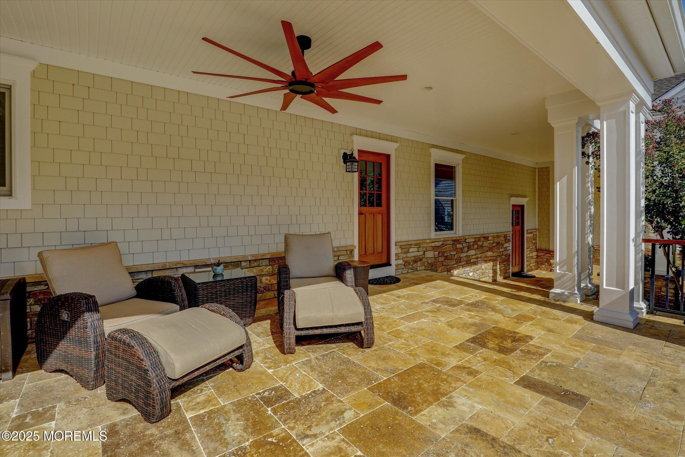 10 Yellow Brook Road