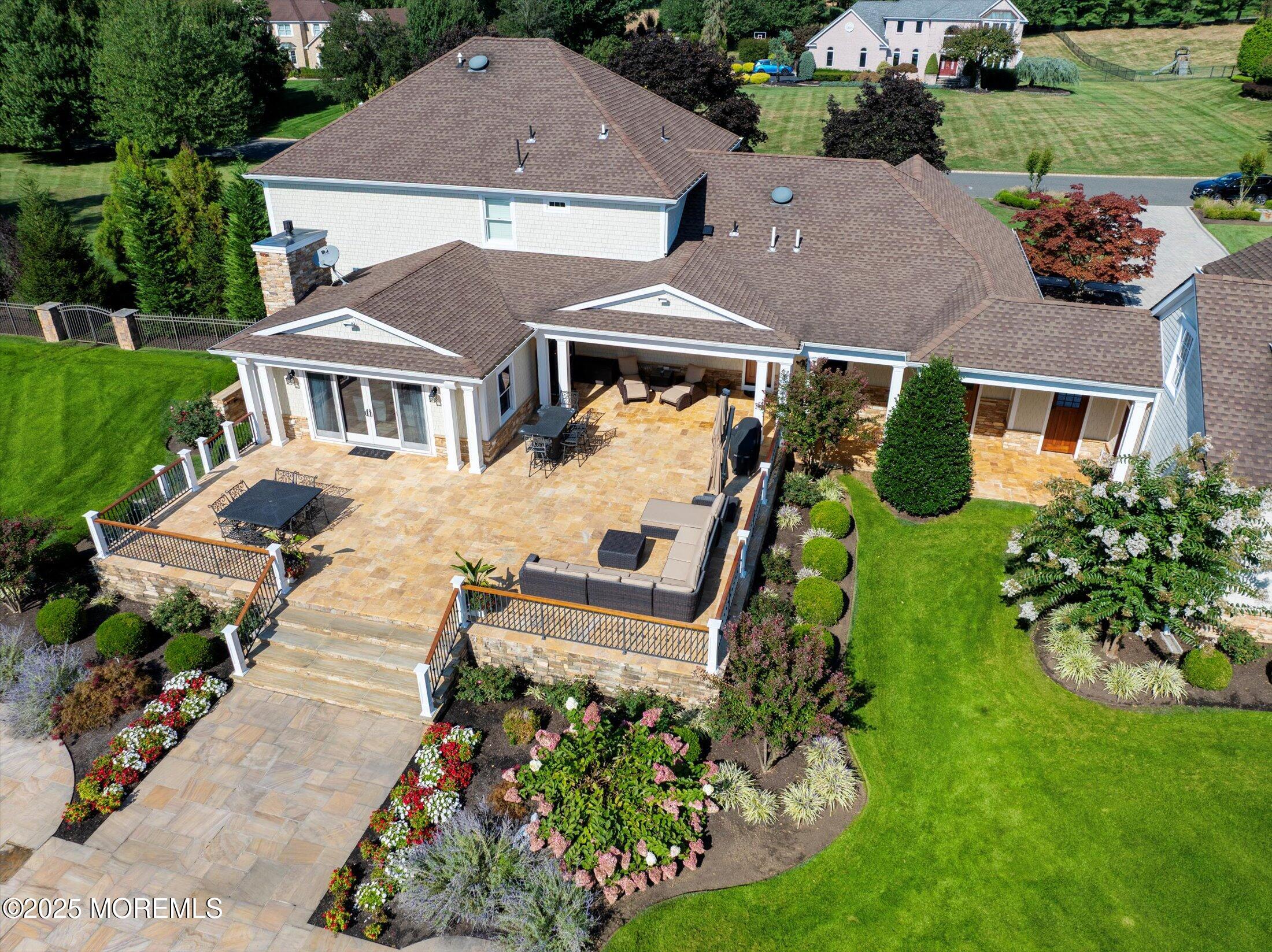 10 Yellow Brook Road