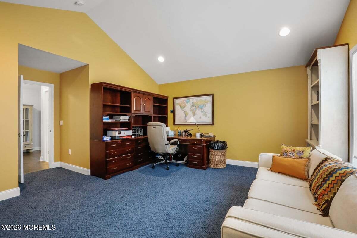 10 Greylynne Court