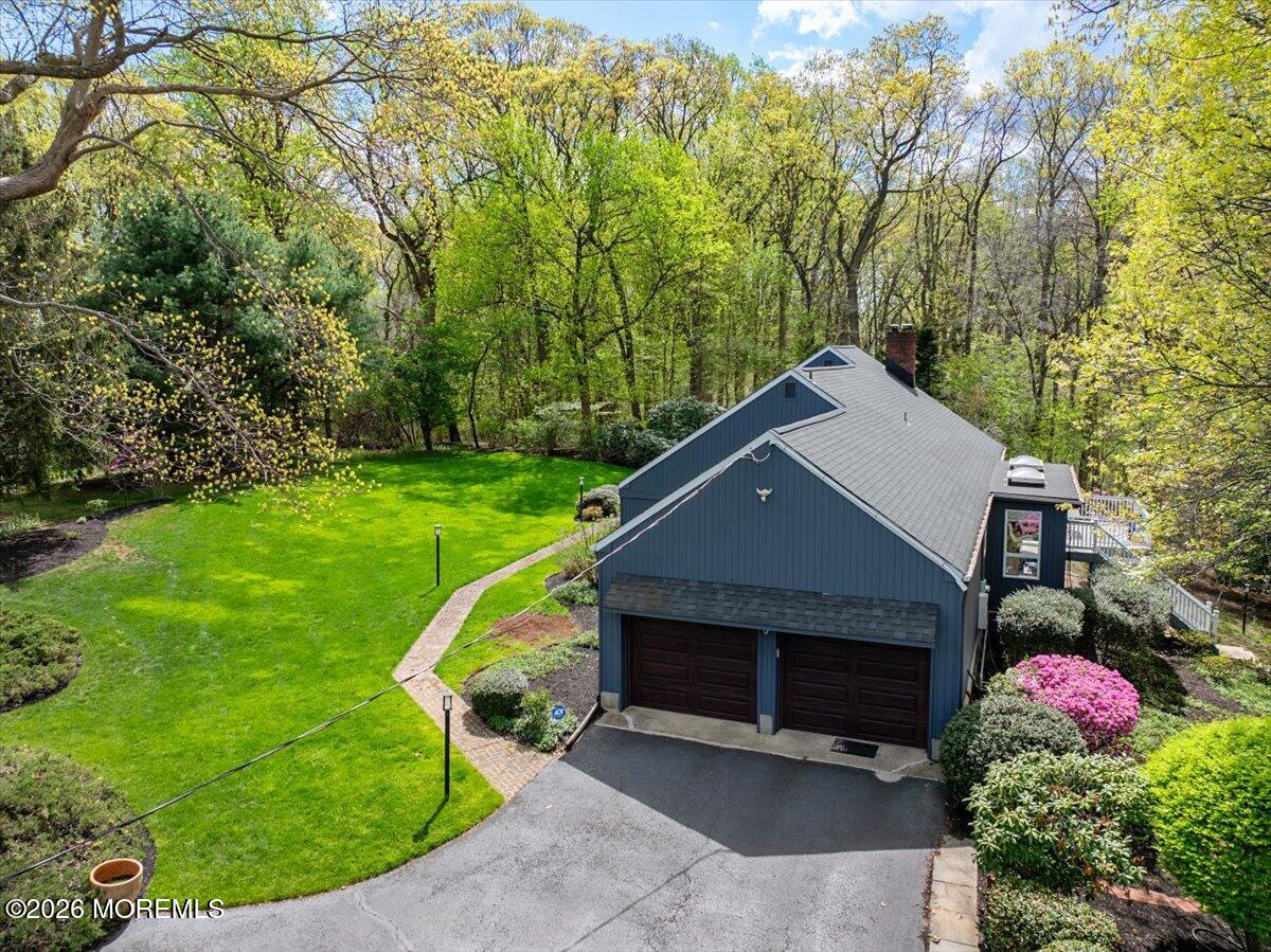 11 Galloping Hill Road