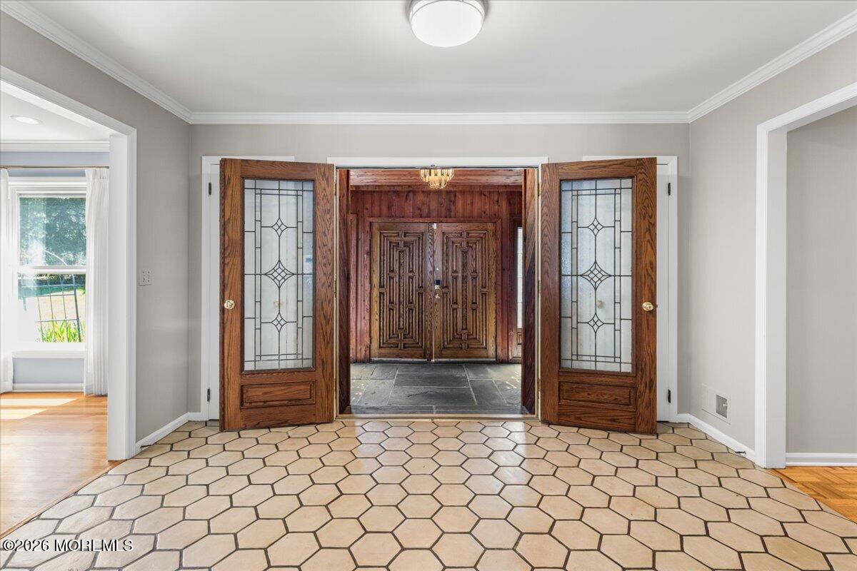 11 Galloping Hill Road