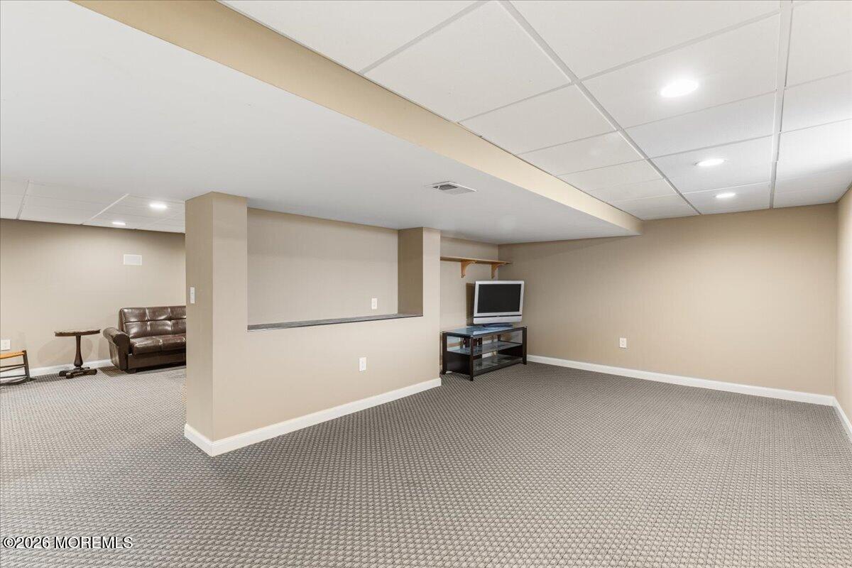 6 Woodhollow Drive