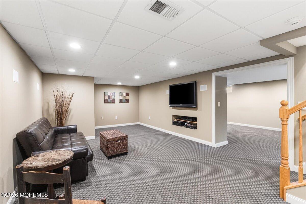 6 Woodhollow Drive