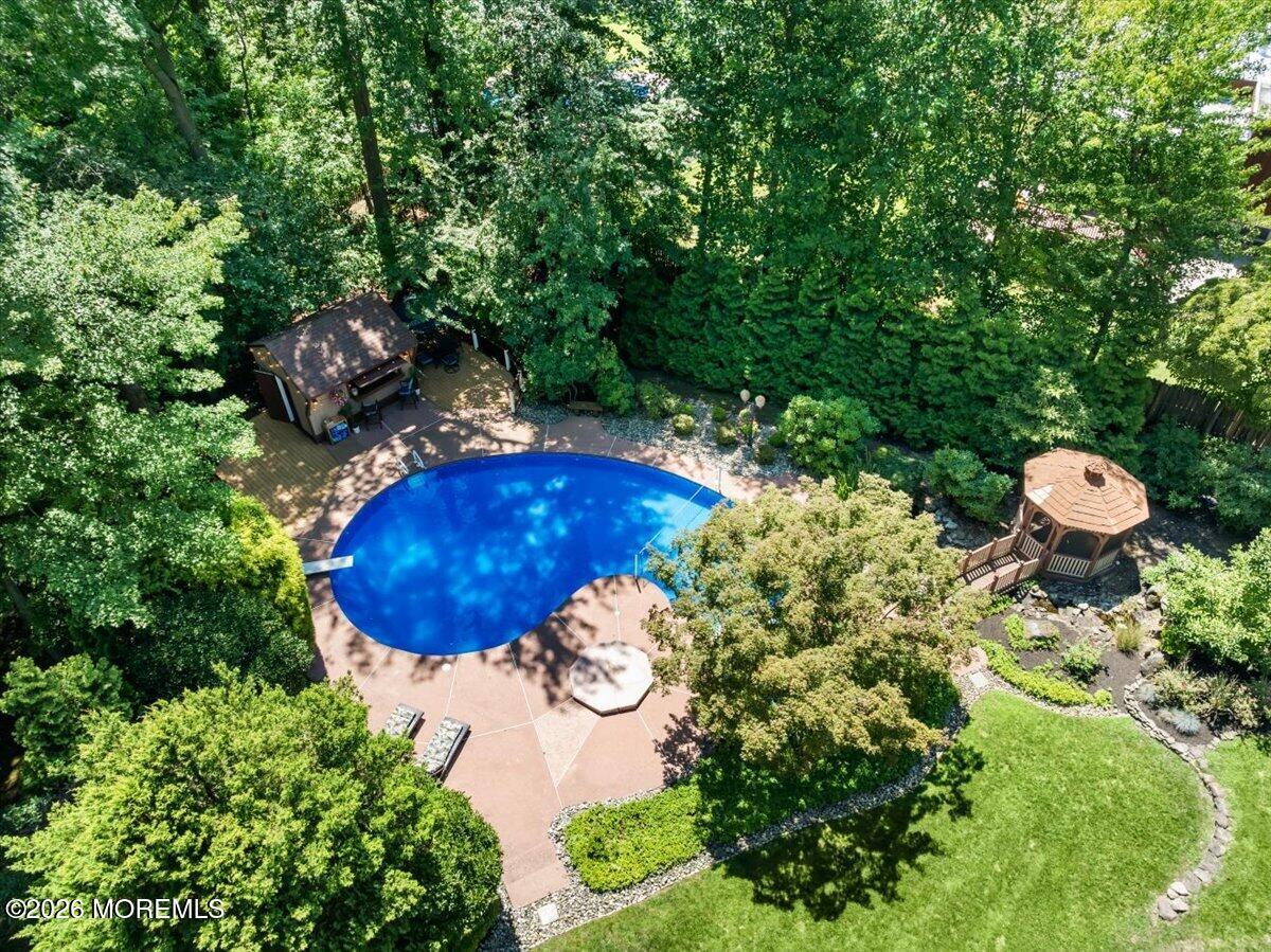 16 Sherwood Court
