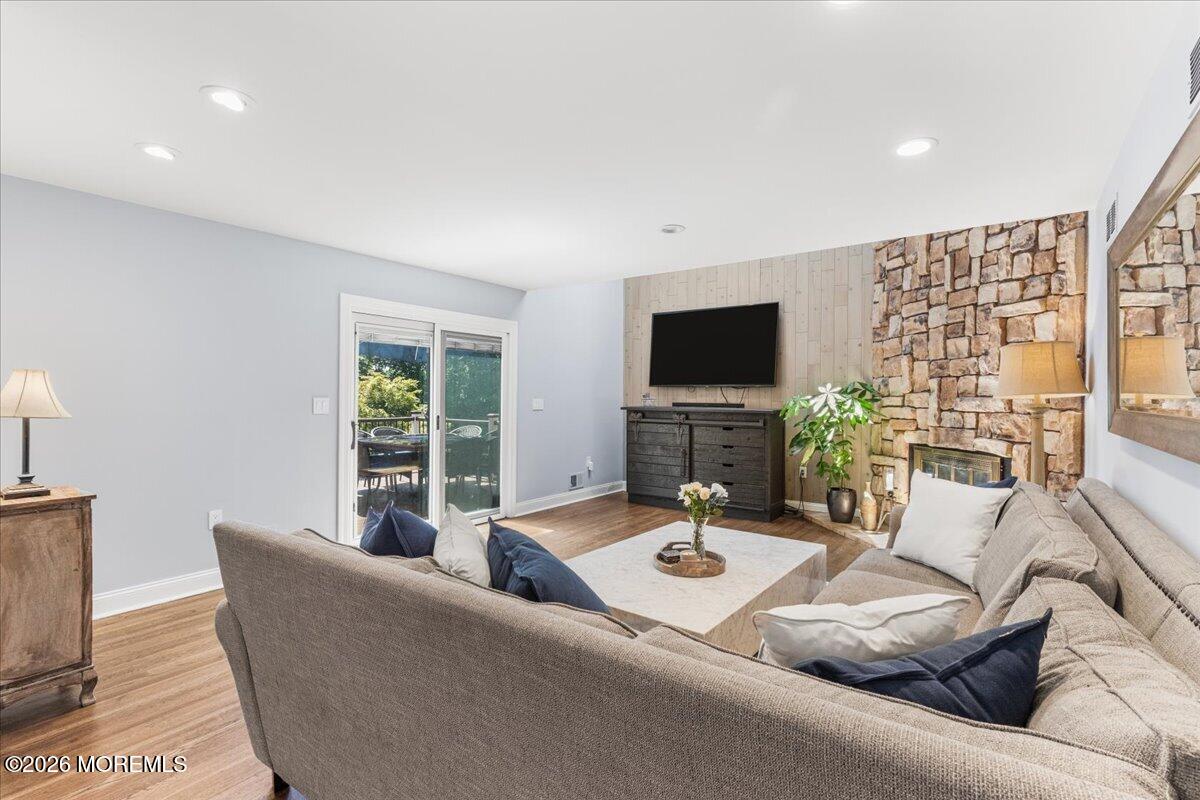 16 Sherwood Court