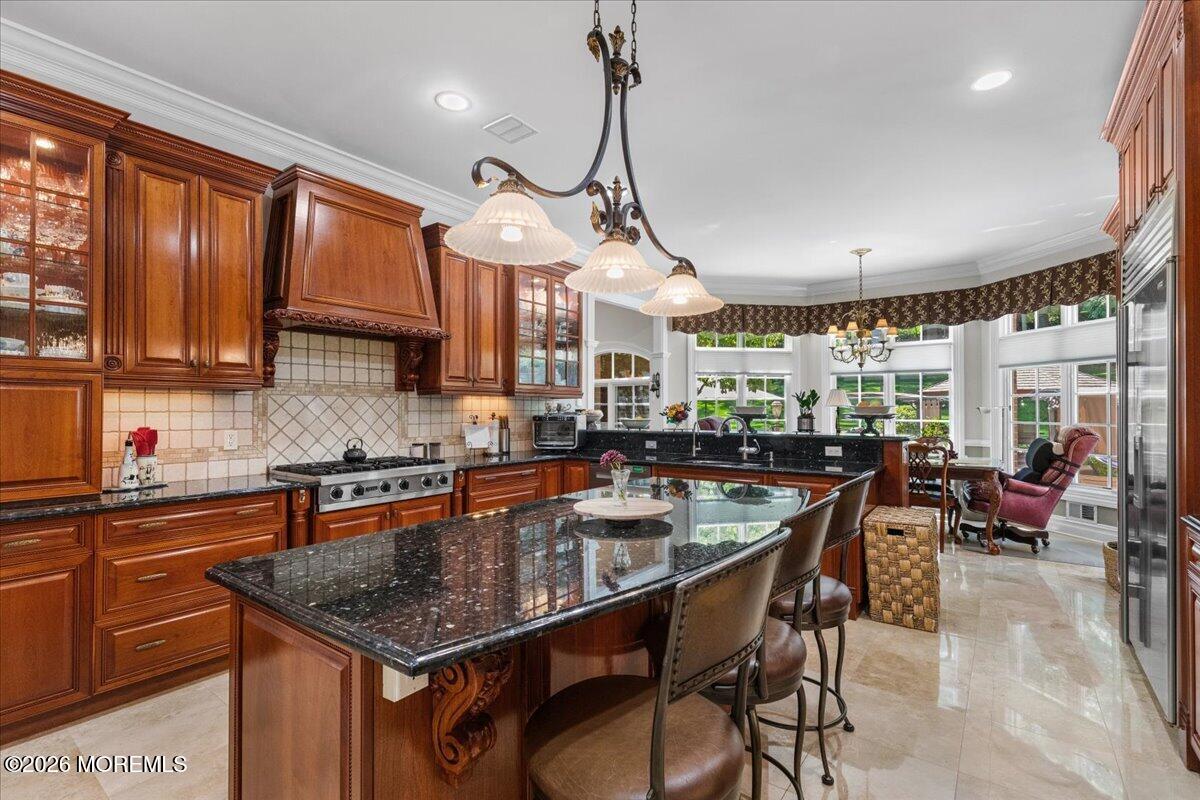 216 Holland Road
