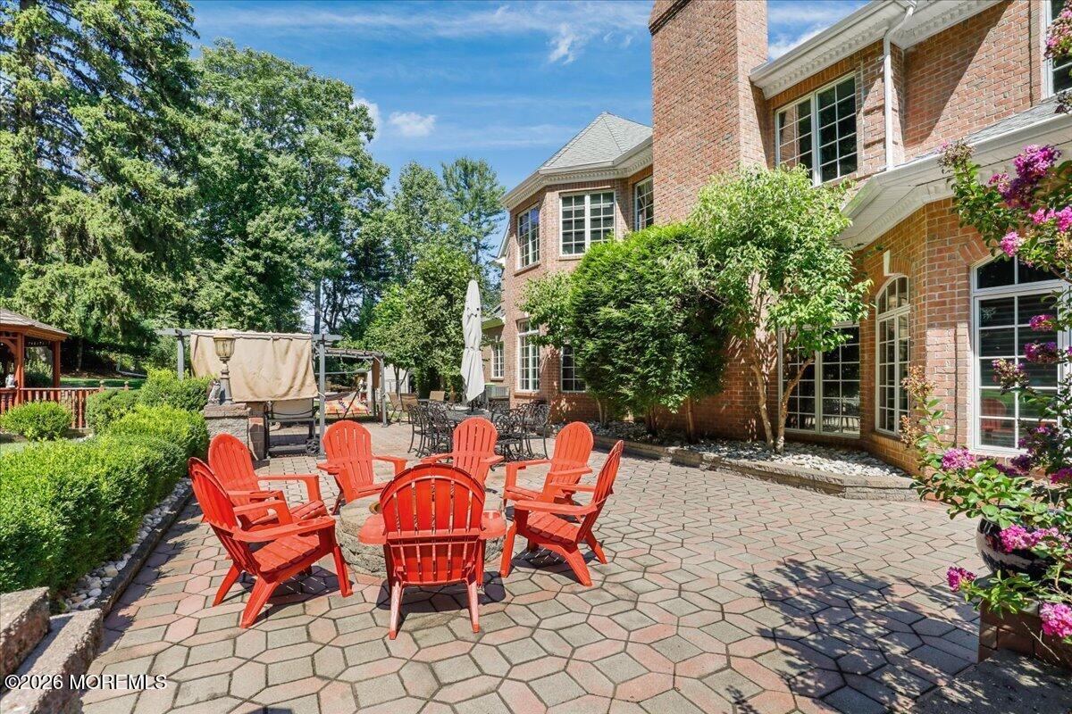 216 Holland Road