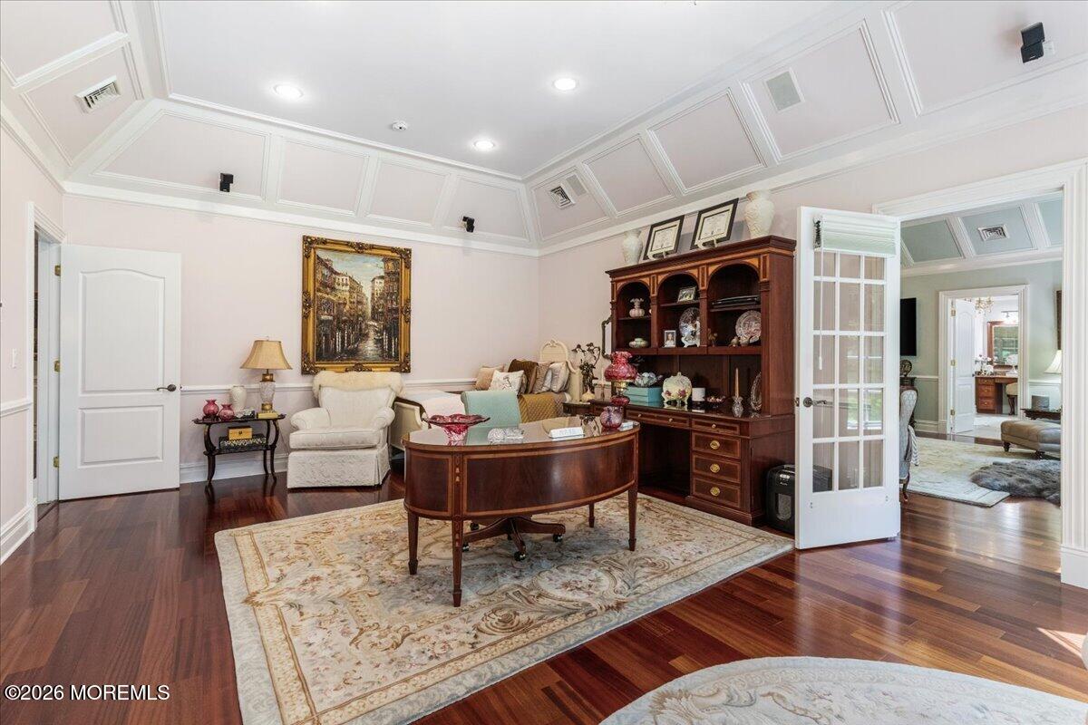 216 Holland Road