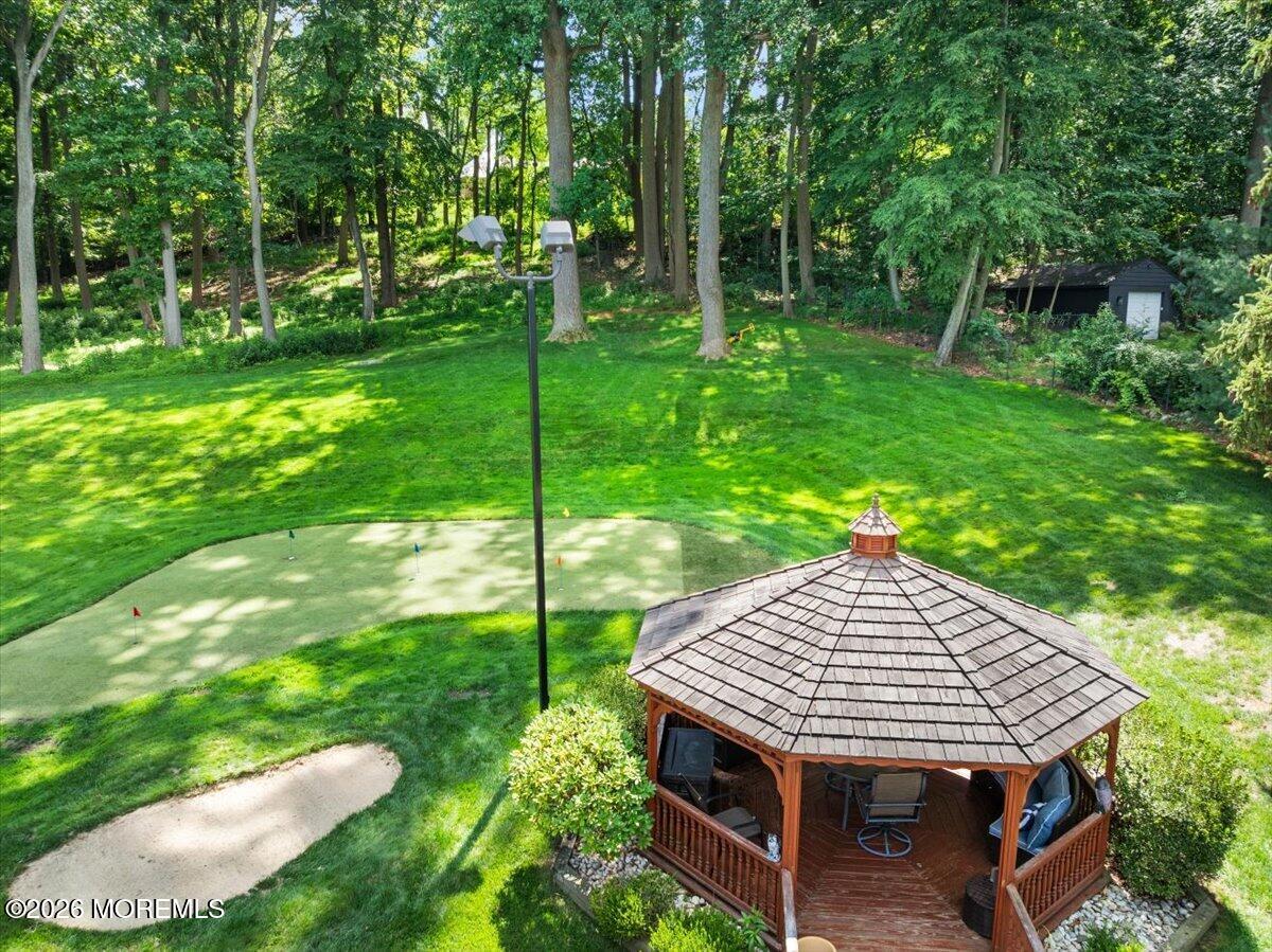 216 Holland Road