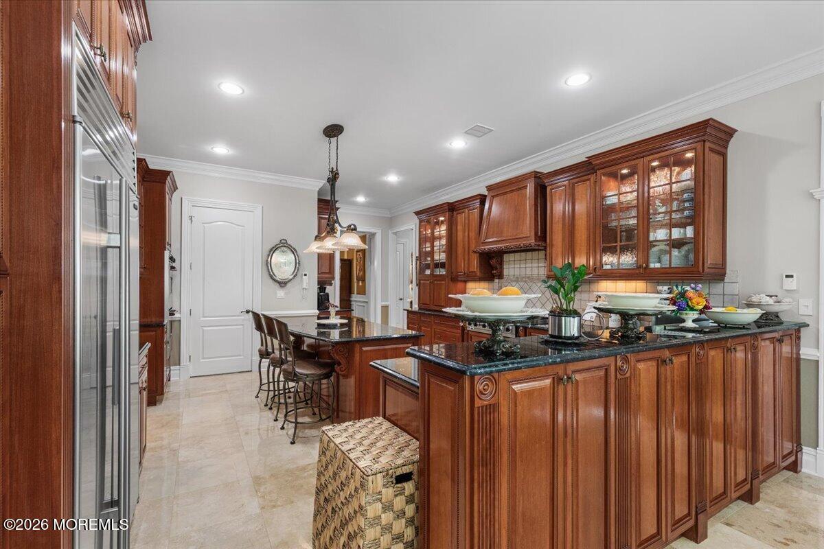 216 Holland Road