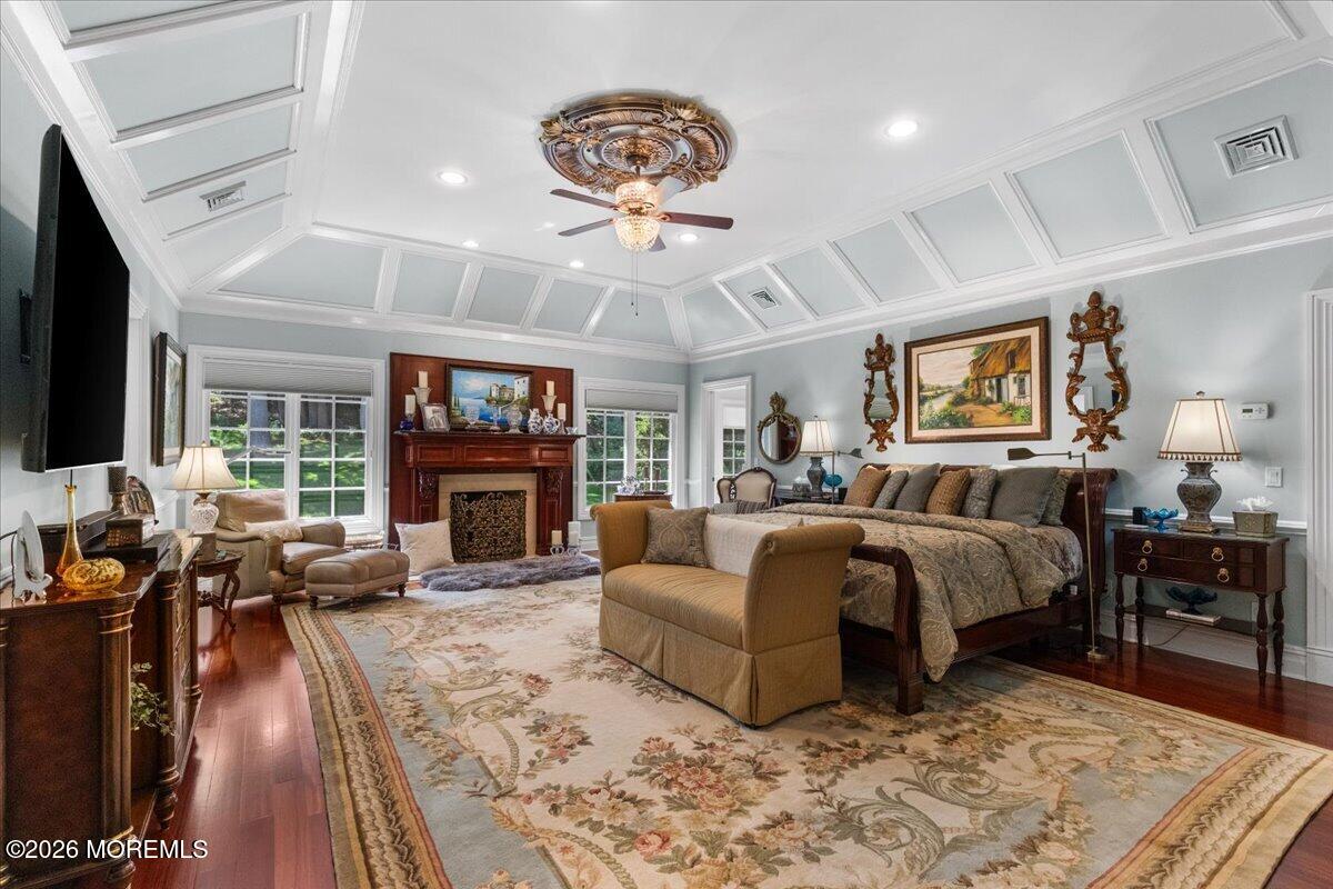216 Holland Road