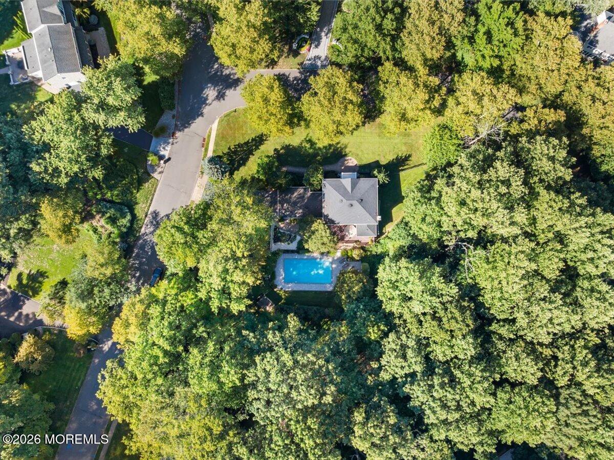 31 Huntley Road