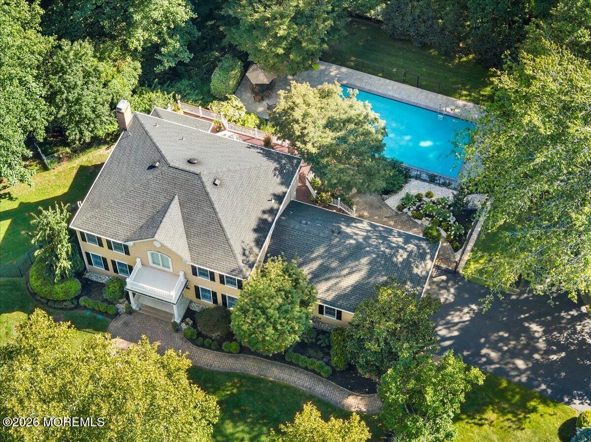 31 Huntley Road