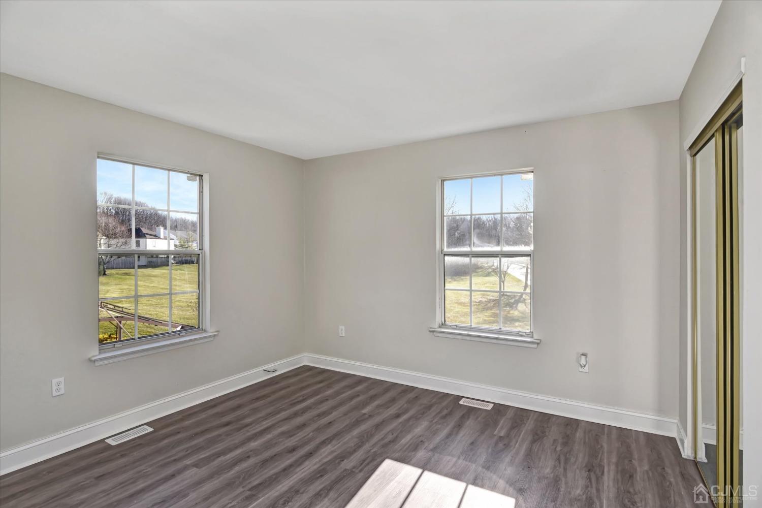 67 Nottingham Drive # 33