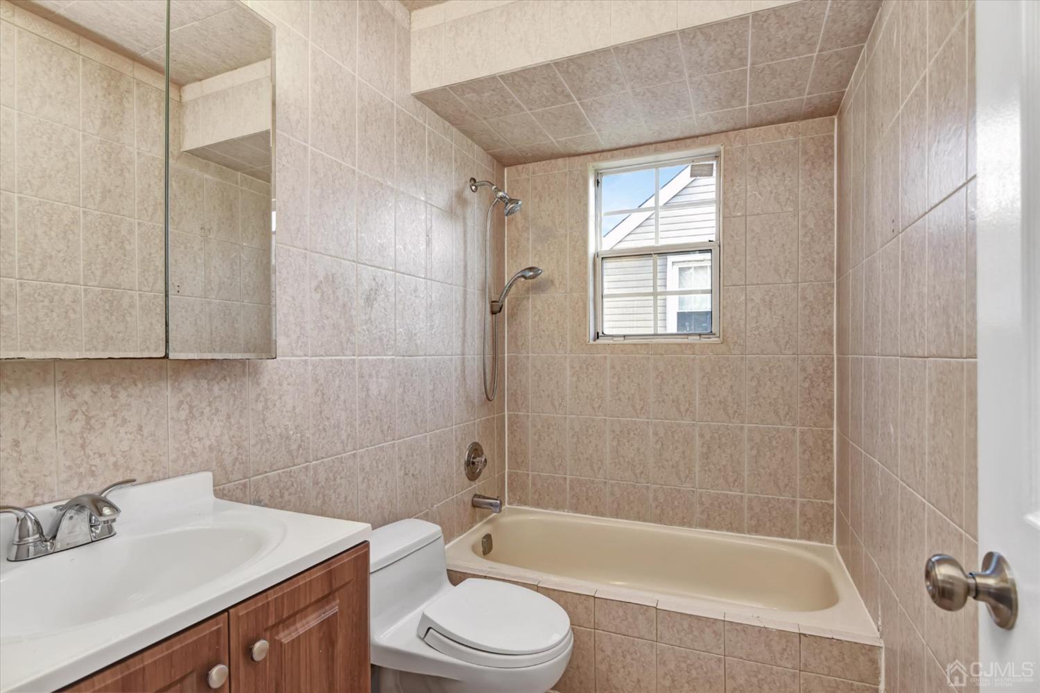 67 Nottingham Drive # 33