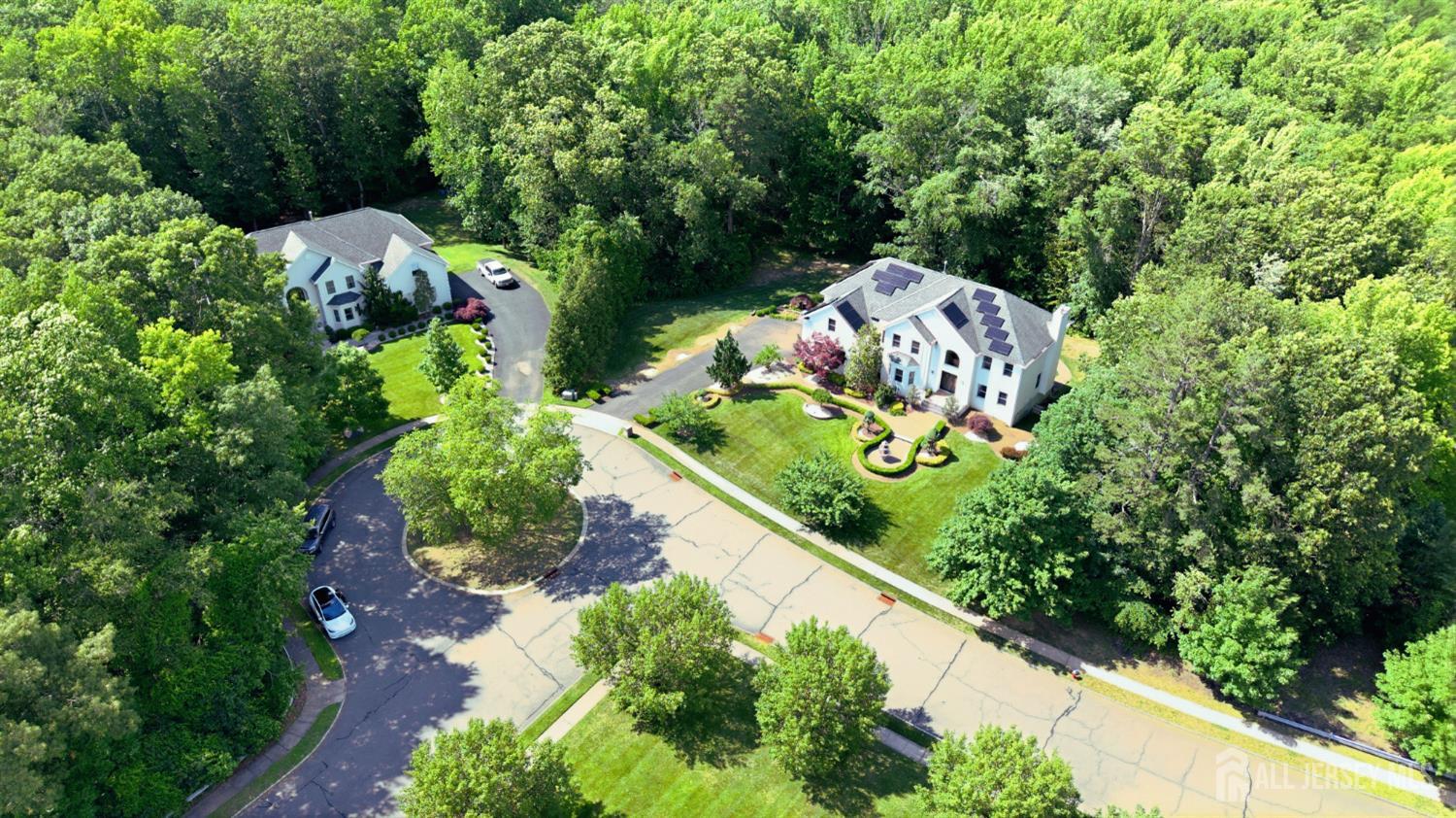 16 Dakota Drive
