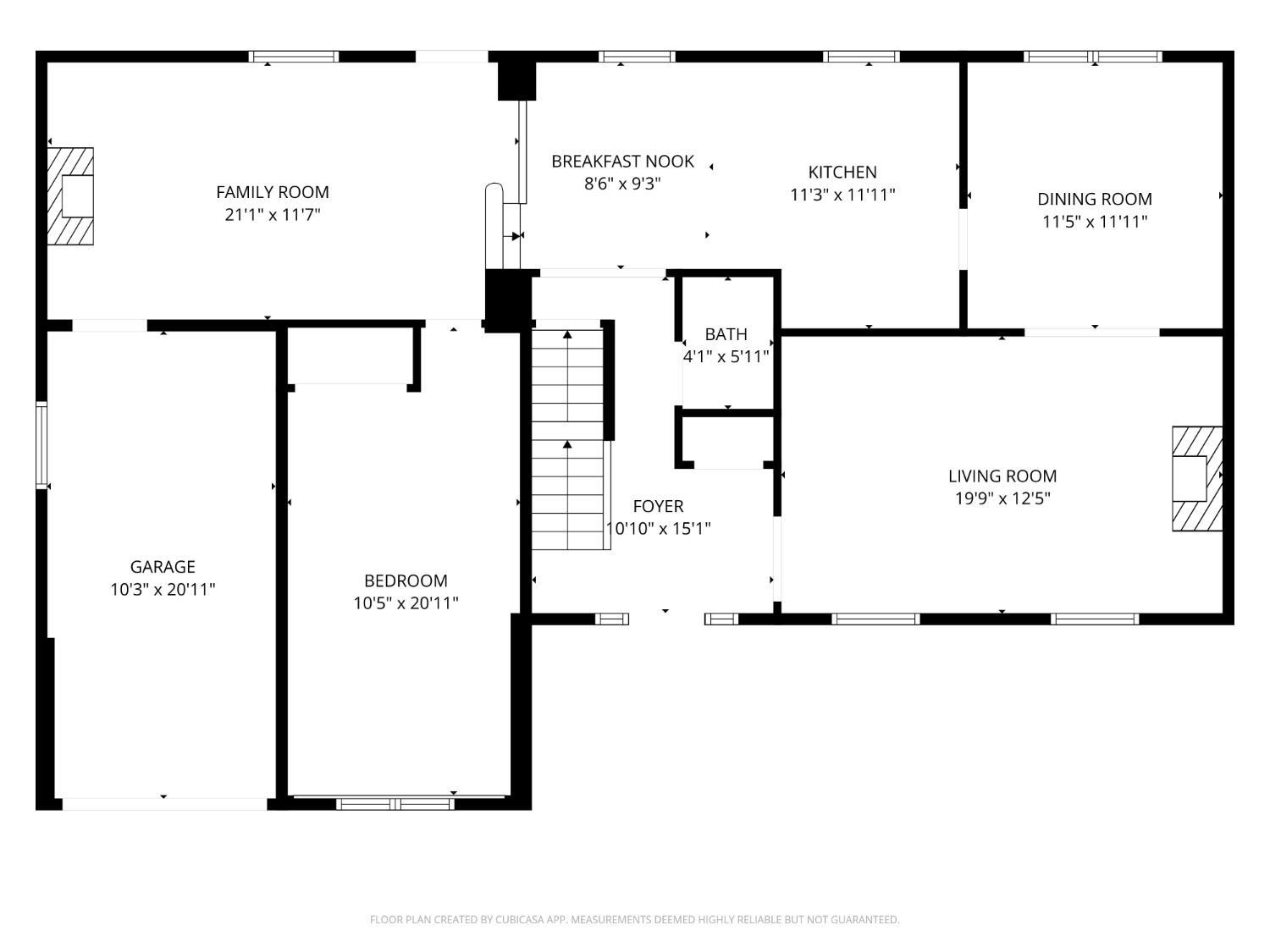 First-floor plan showing the home's rooms and dimensions.