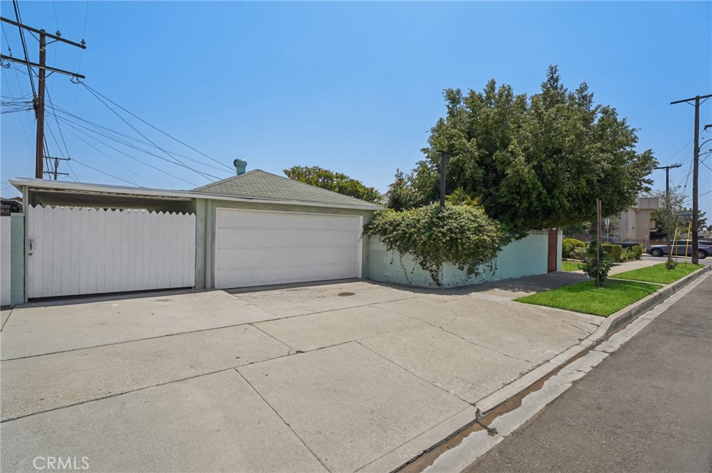 5801 Repetto Avenue