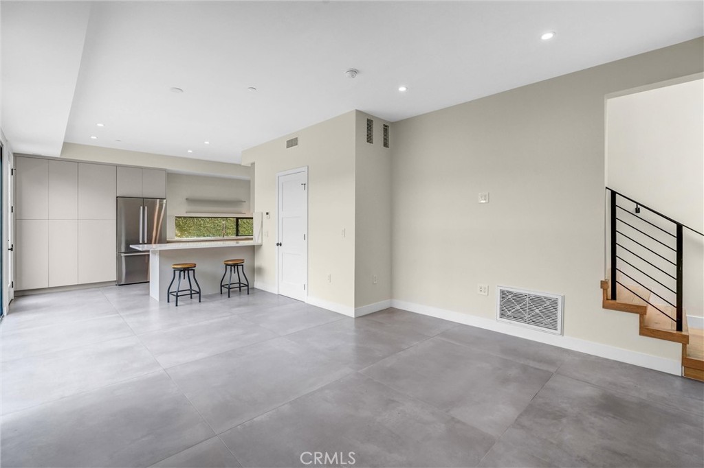 1343 1/2 Seward Street