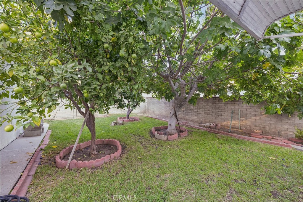 6542 Zelzah Avenue
