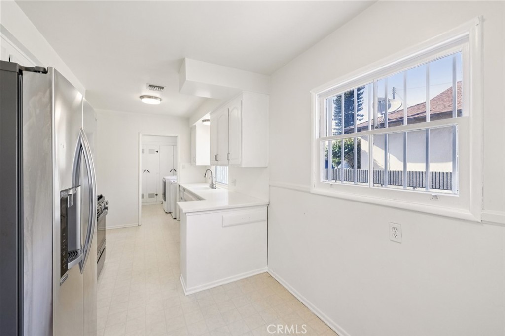 10536 Andasol Avenue